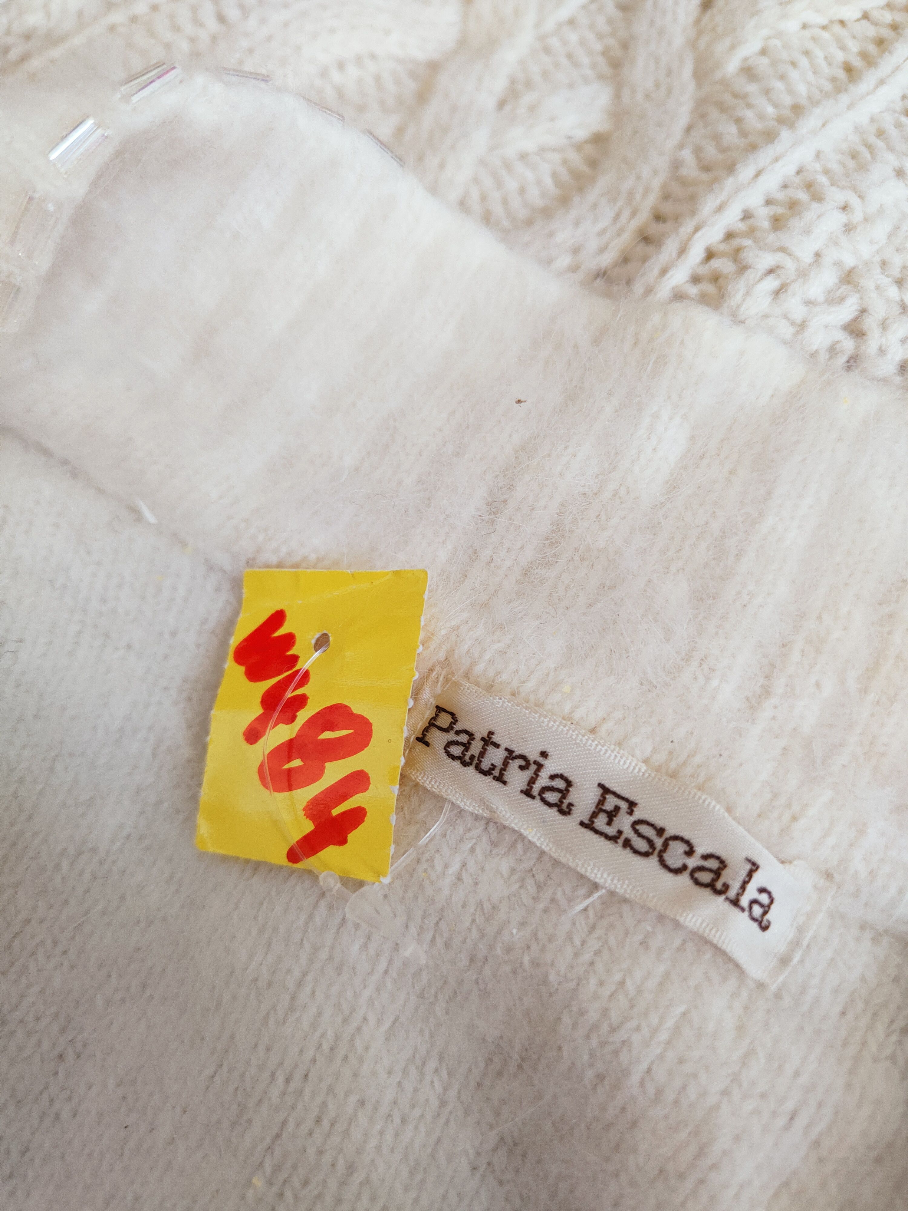 Japanese Brand × Vintage Patria Escala White Fur Mohair Knitwear Cardigan #W484 Size S / US 4 / IT 40 - 13 Thumbnail