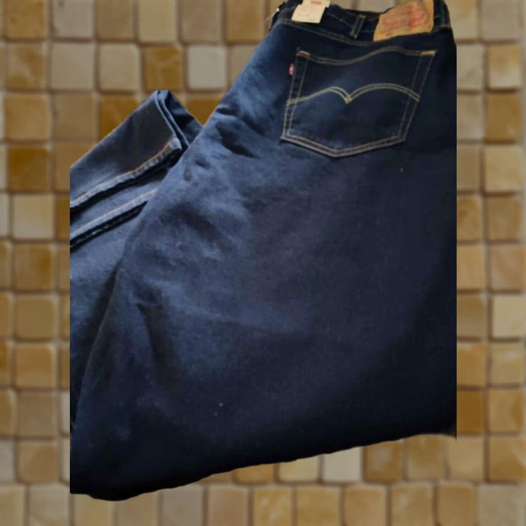 Vintage VINTAGE? LEVIS BIG AND TALL 550 RELAXED LOOS… Size US 40 / EU 56 - 1 Preview