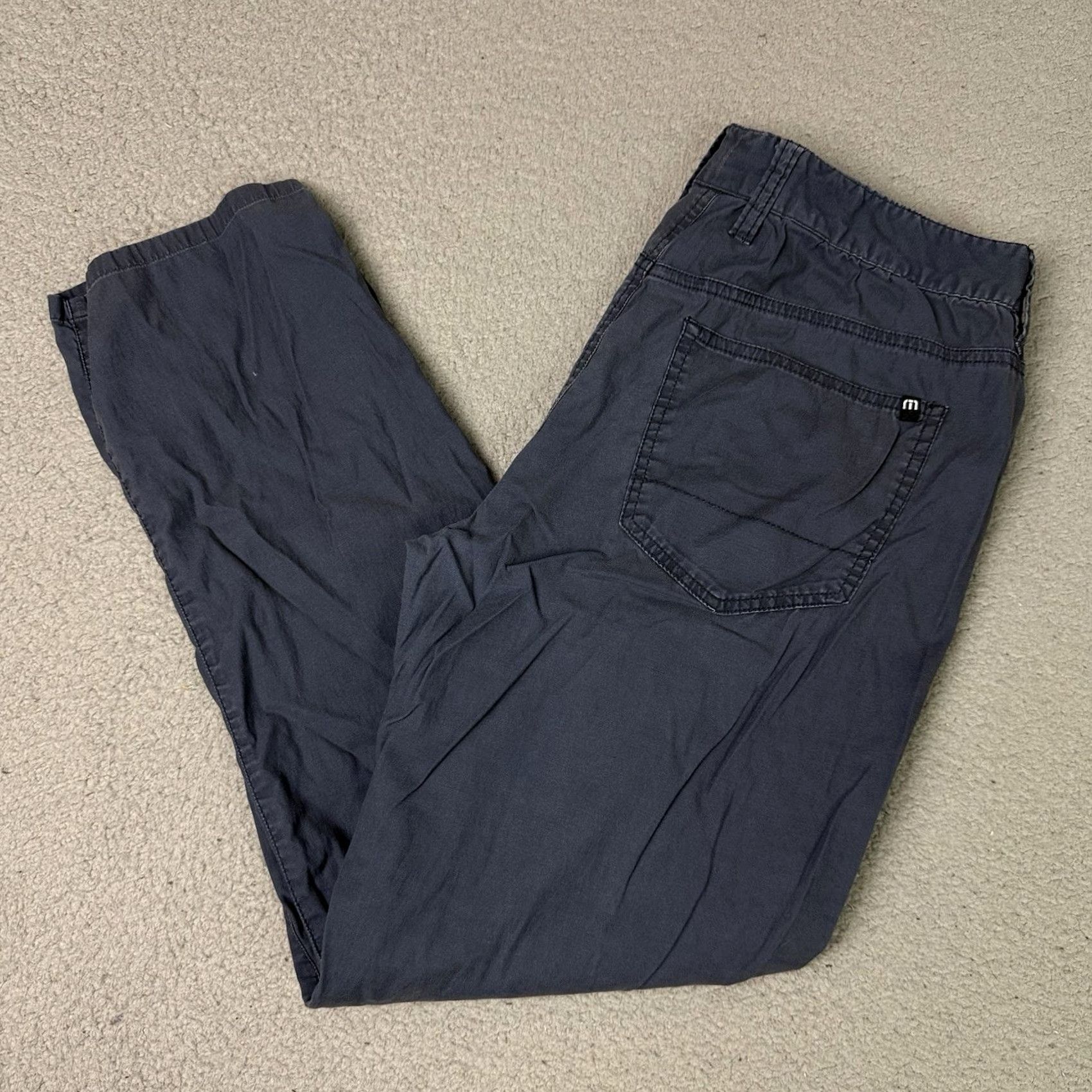 TravisMathew Travis Mathew Jeans Men 34x32 Navy Blue Tencel Stretch Classic Pattern: Solid Size US 34 / EU 50 - 2 Thumbnail