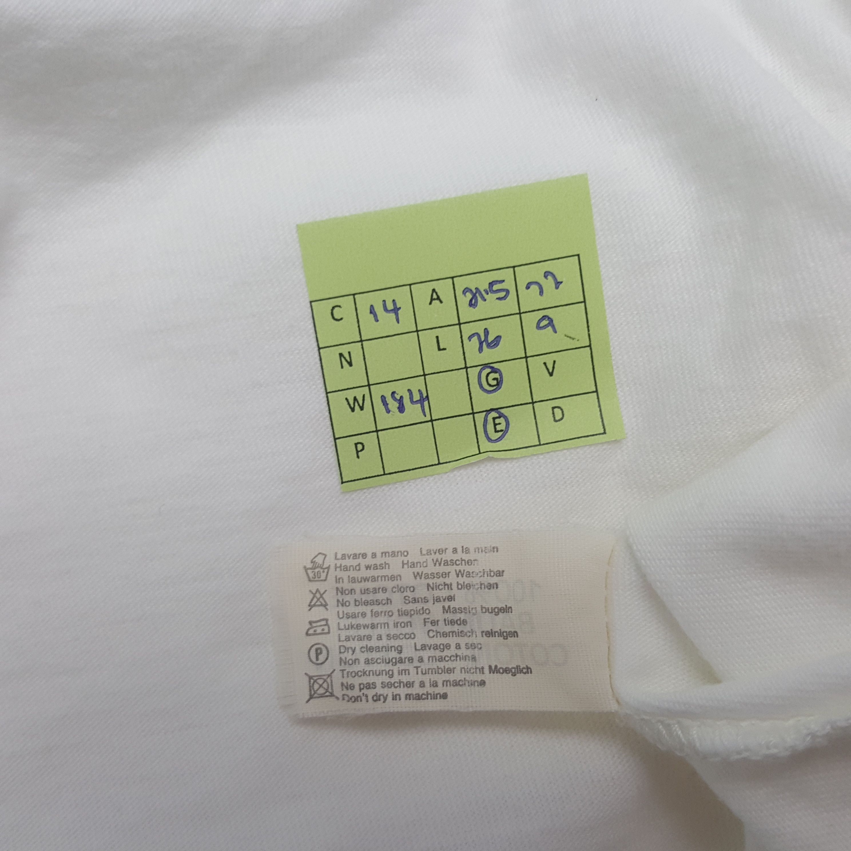 Yves Saint Laurent Vintage Yves Saint Laurent Italian Brand Boxy Tshirt RR14 Size US L / EU 52-54 / 3 - 5 Thumbnail