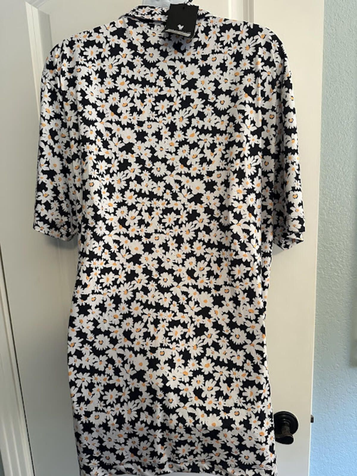 Bad Birdie Bad Birdie Daisy Party Golf Polo XL NWT Size US XL / EU 56 / 4 - 2 Thumbnail
