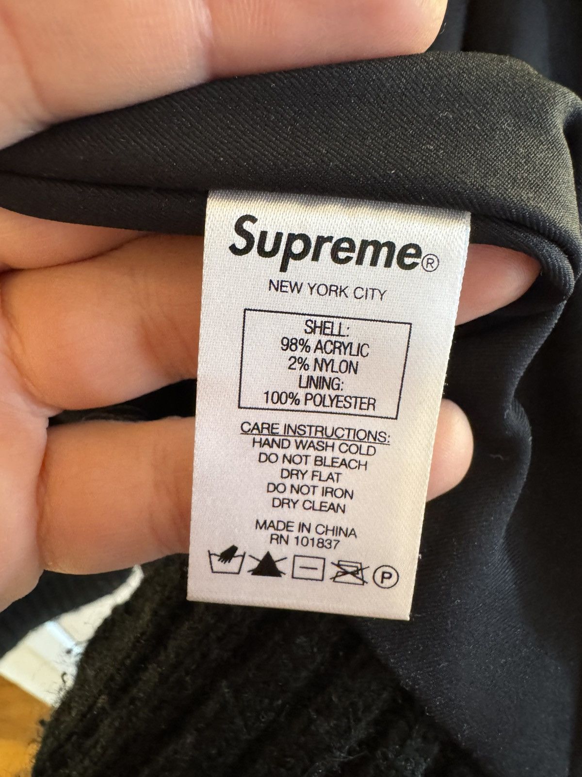 Supreme Supreme Knit Black Sz L 20AW Andes Pattern Windstopper Zip Size US L / EU 52-54 / 3 - 7 Thumbnail