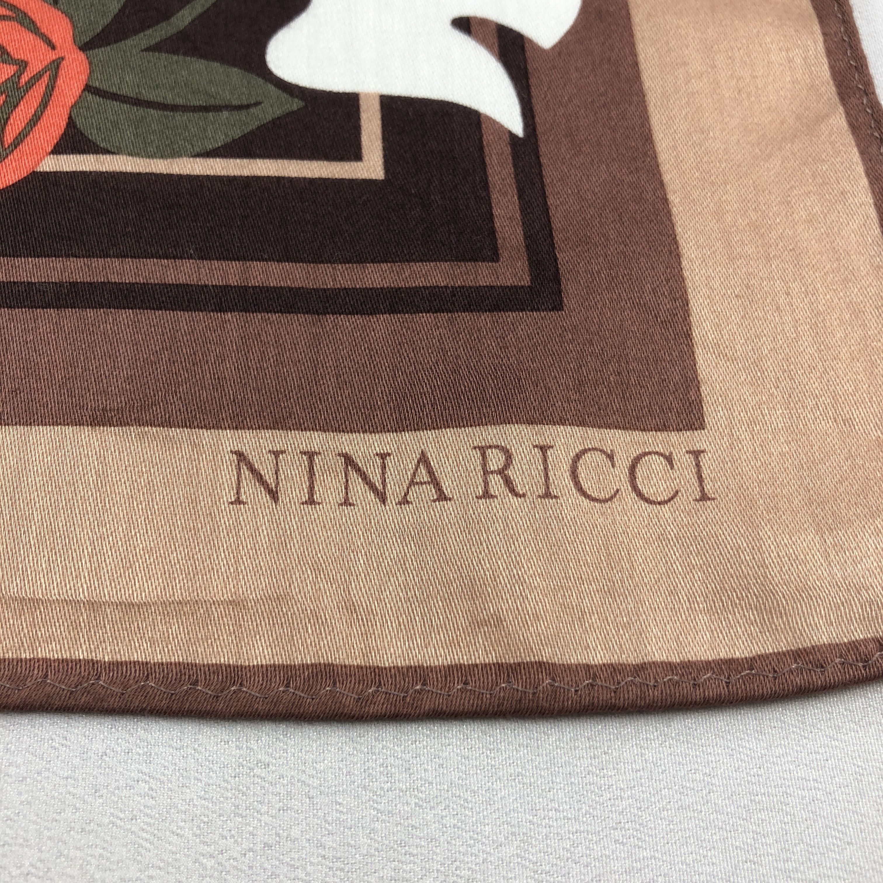 Nina Ricci Nina Ricci Handkerchief Neckerchief Bandana H3092 Size ONE SIZE - 3 Thumbnail
