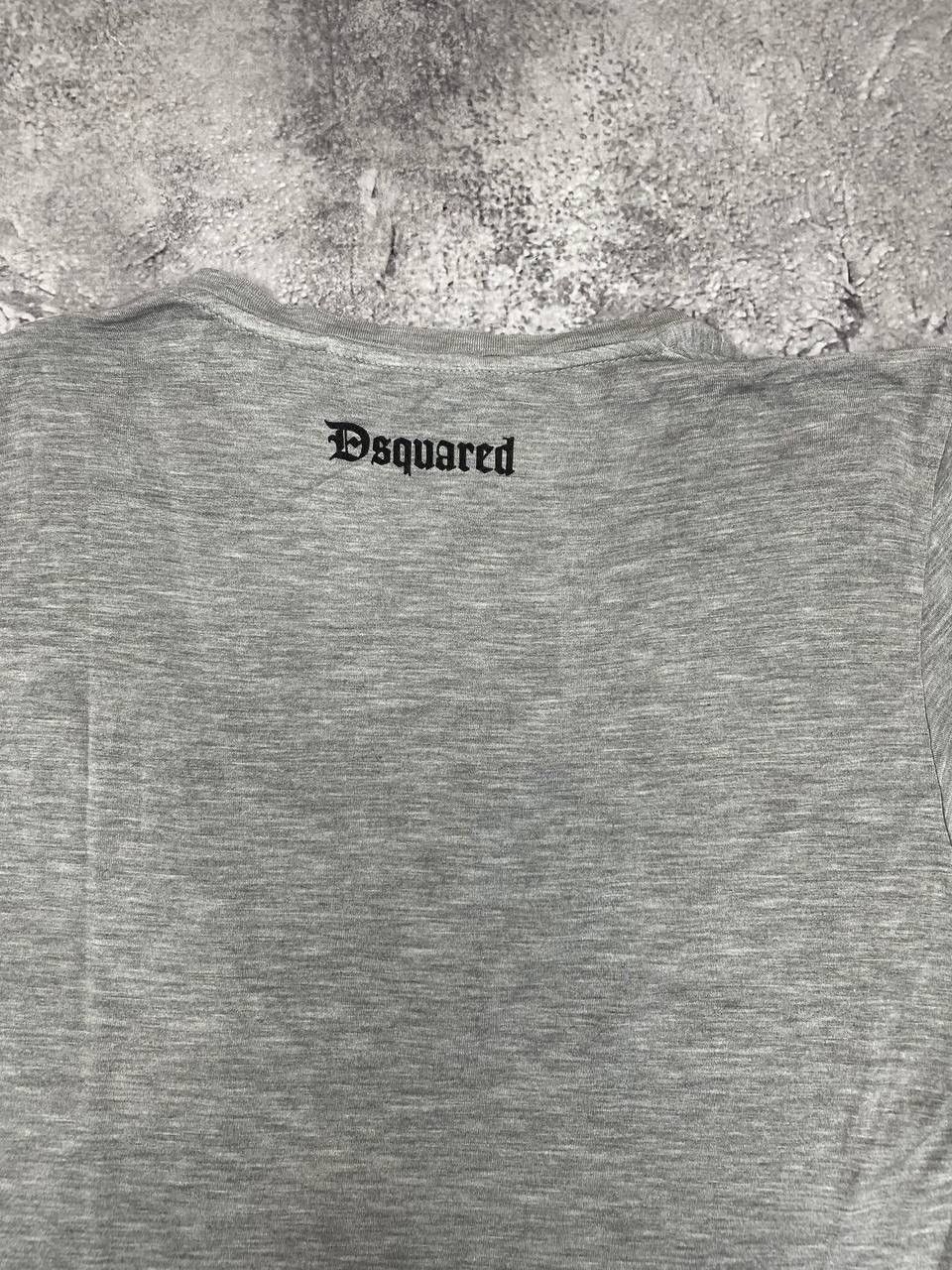 Dsquared2 Dsquared2 Women T-Shirt Grey V-Neck Size S Size S / US 4 / IT 40 - 9 Thumbnail