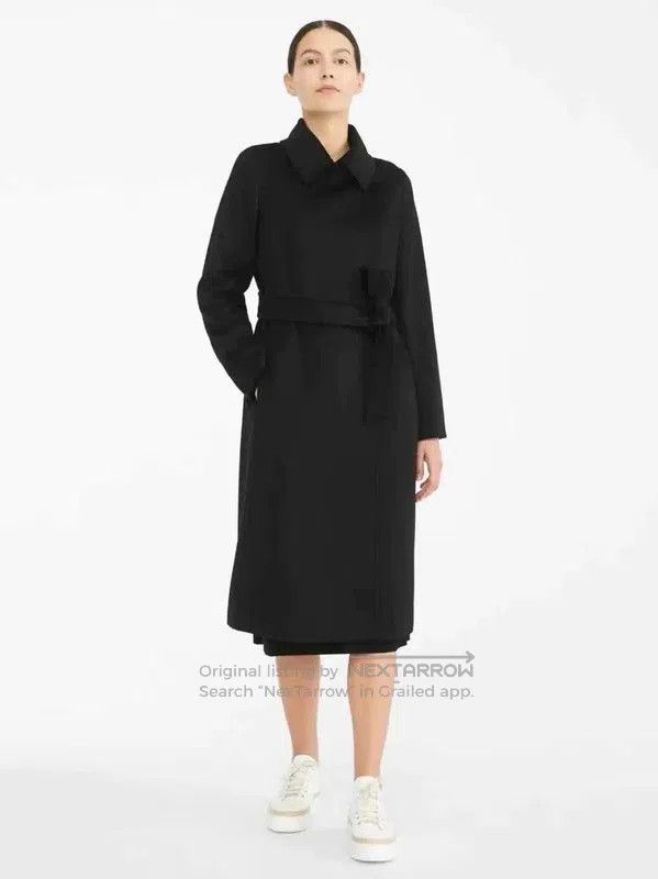 Max Mara MaxMara Elegant Black Wool Winter Coat . Size XS / US 0-2 / IT 36-38 - 4 Thumbnail