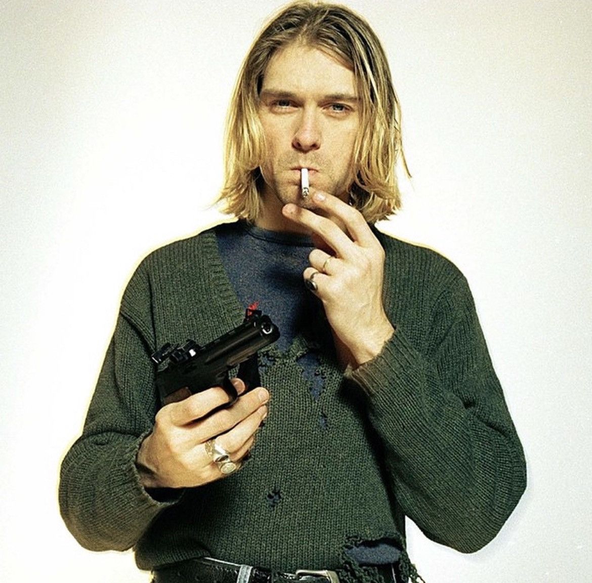 Vetements Vetements V-Neck Green Kurt Cobain sweater Size US S / EU 44-46 / 1 - 3 Thumbnail