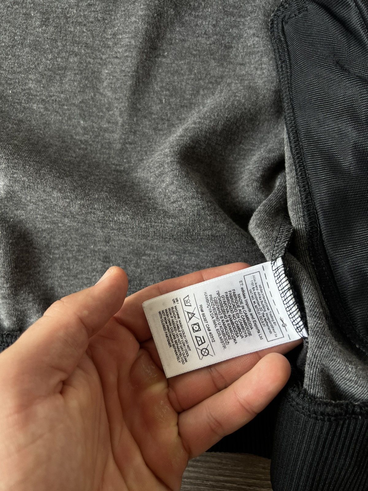 Adidas Archival Adidas Three Stripes Avant Garde Nylon Jacket Size US M / EU 48-50 / 2 - 14 Thumbnail