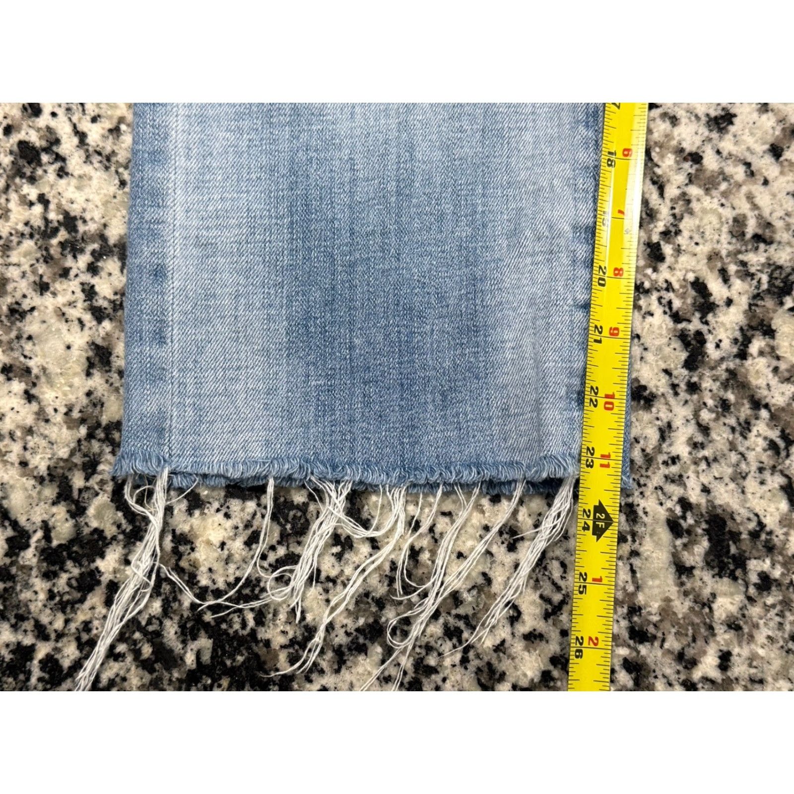 L'AGENCE L'AGENCE Wanda Wide Leg High Rise Cropped Jeans Light Wash Raw Hem Size 25 Womens Size 42" / US 20 - 2 Thumbnail