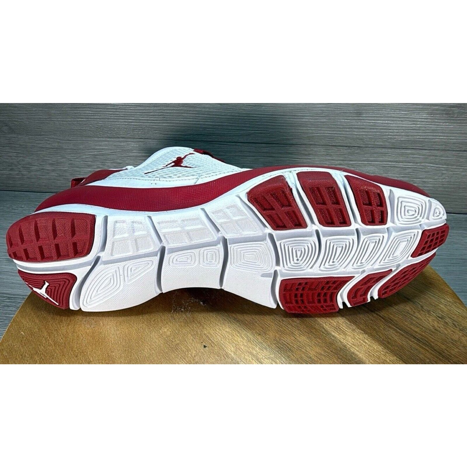 Nike Nike Air Jordan Trunner Dominate Varsity Red And White Size US 10 / EU 43 - 4 Thumbnail