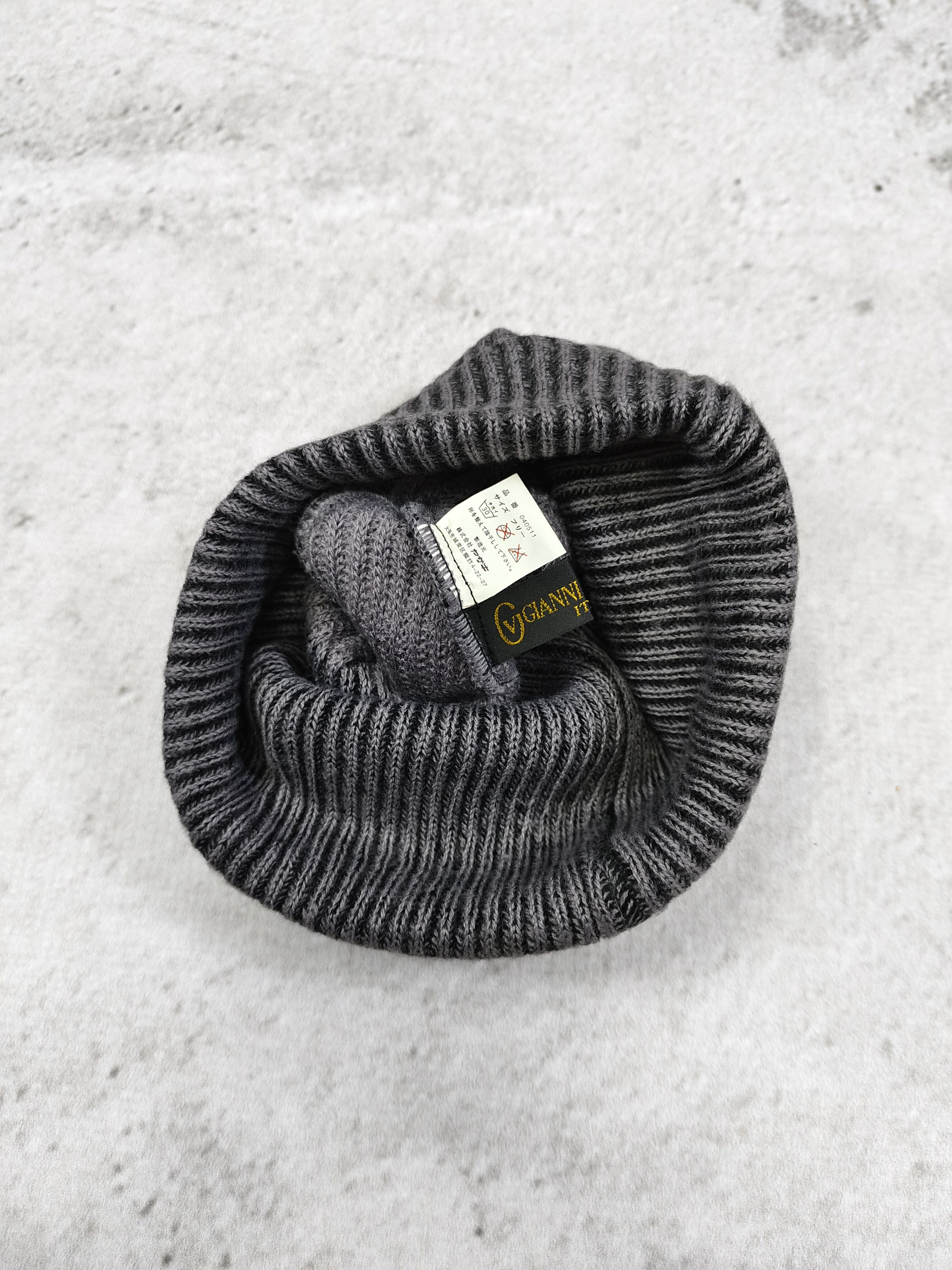 Gianni Valentino 00s Gianni Valentino-Minimal Embroidered Logo Beanie Hat Size ONE SIZE - 6 Thumbnail
