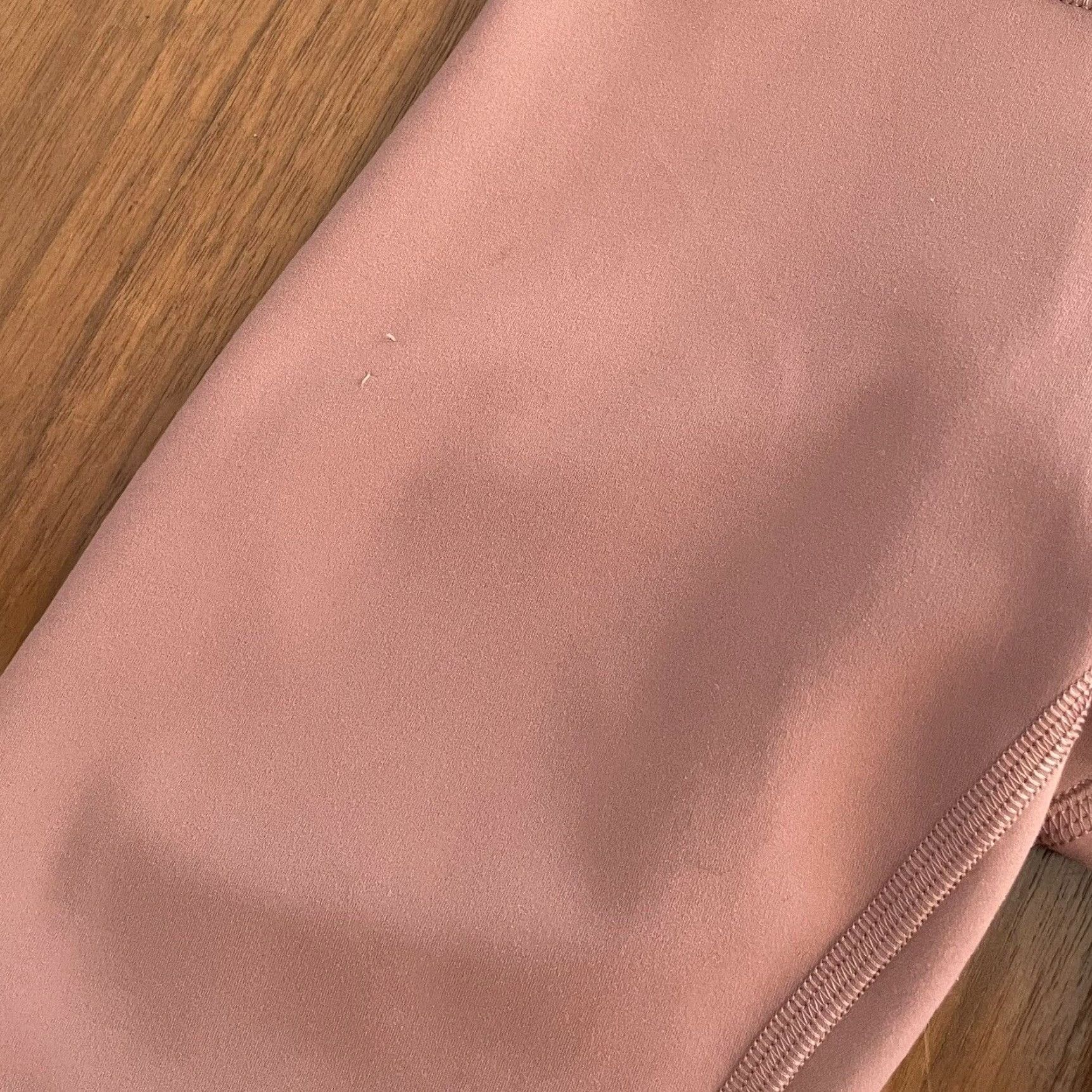 Lululemon Lululemon Wunder Train High Rise Short 8" Spiced Chai Size 2 EUC Women Pink Athletic Activewear Everlux 8" Inseam Womens 2 Size 26" / US 2 / IT 38 - 4 Thumbnail