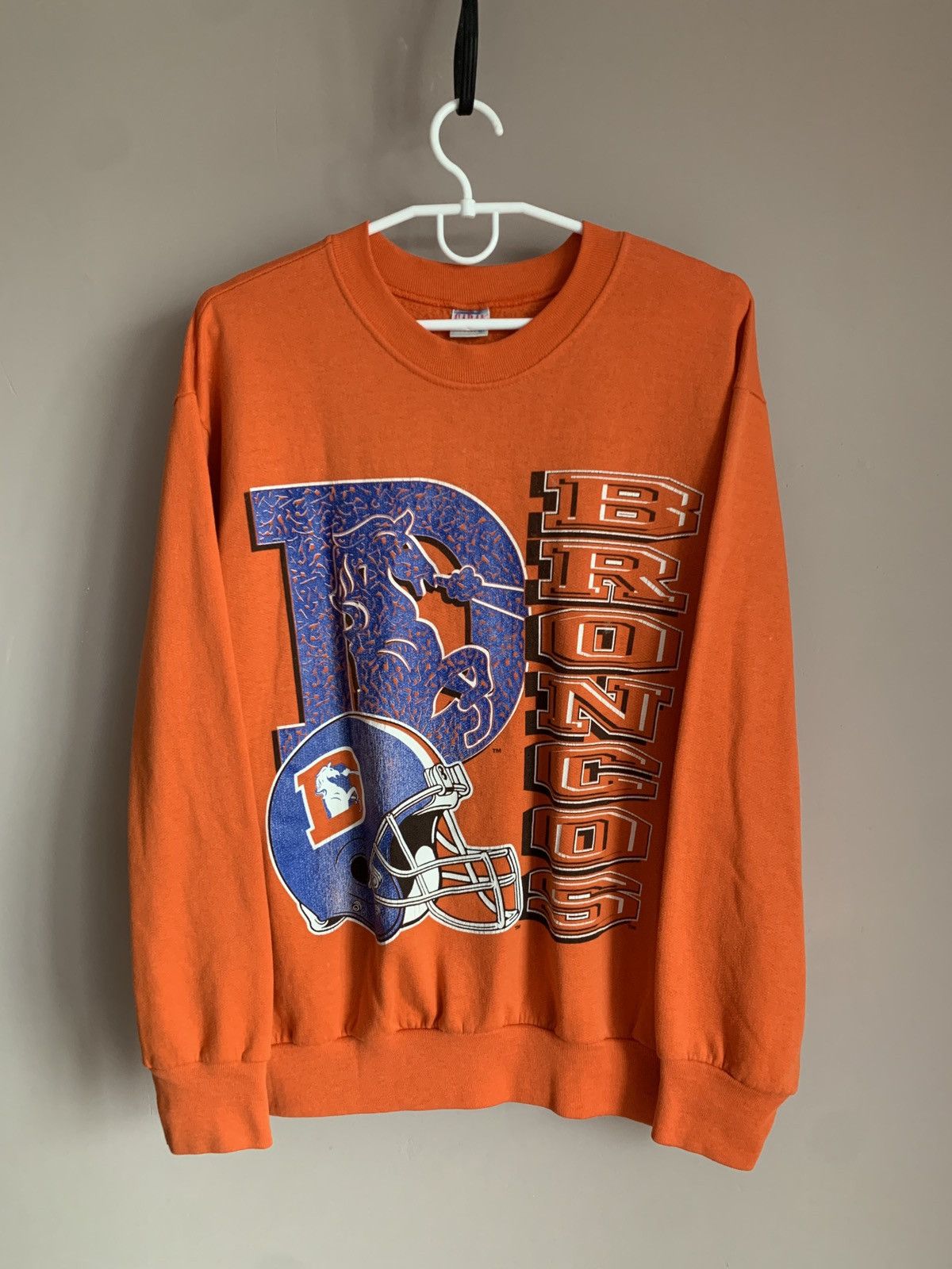 NFL Vintage 80s NFL Sweatshirt Denver Broncos Retro Made In USA Size US L / EU 52-54 / 3 - 1 Thumbnail