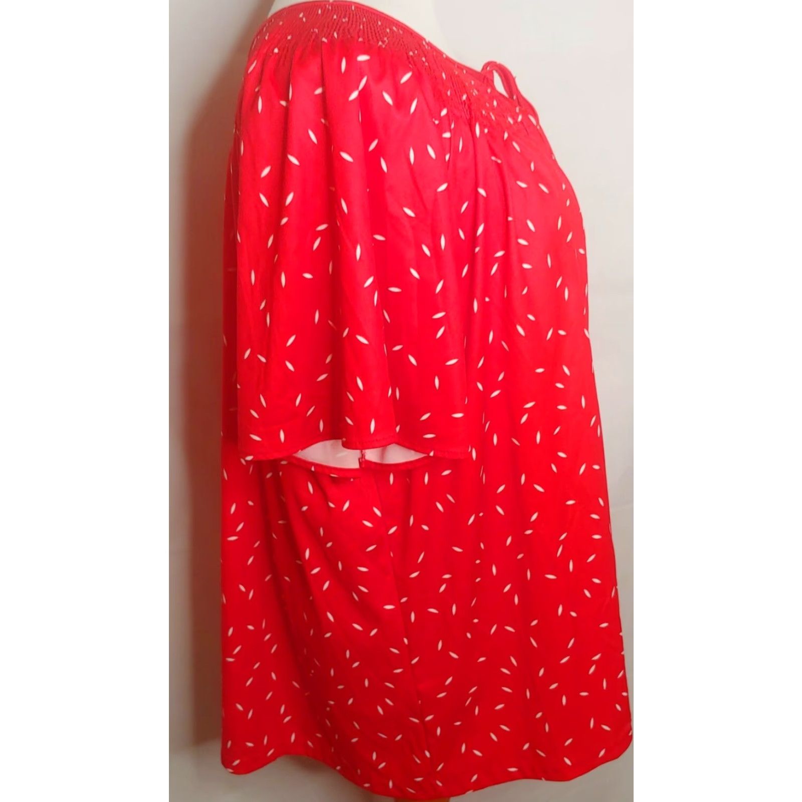 Vintage VINTAGE Tiger Lily Shirt Women Plus 3X White Smocked Short Sleeve Tie Neck 70s Womens Size XXL / US 16-18 / IT 52-54 - 5 Thumbnail