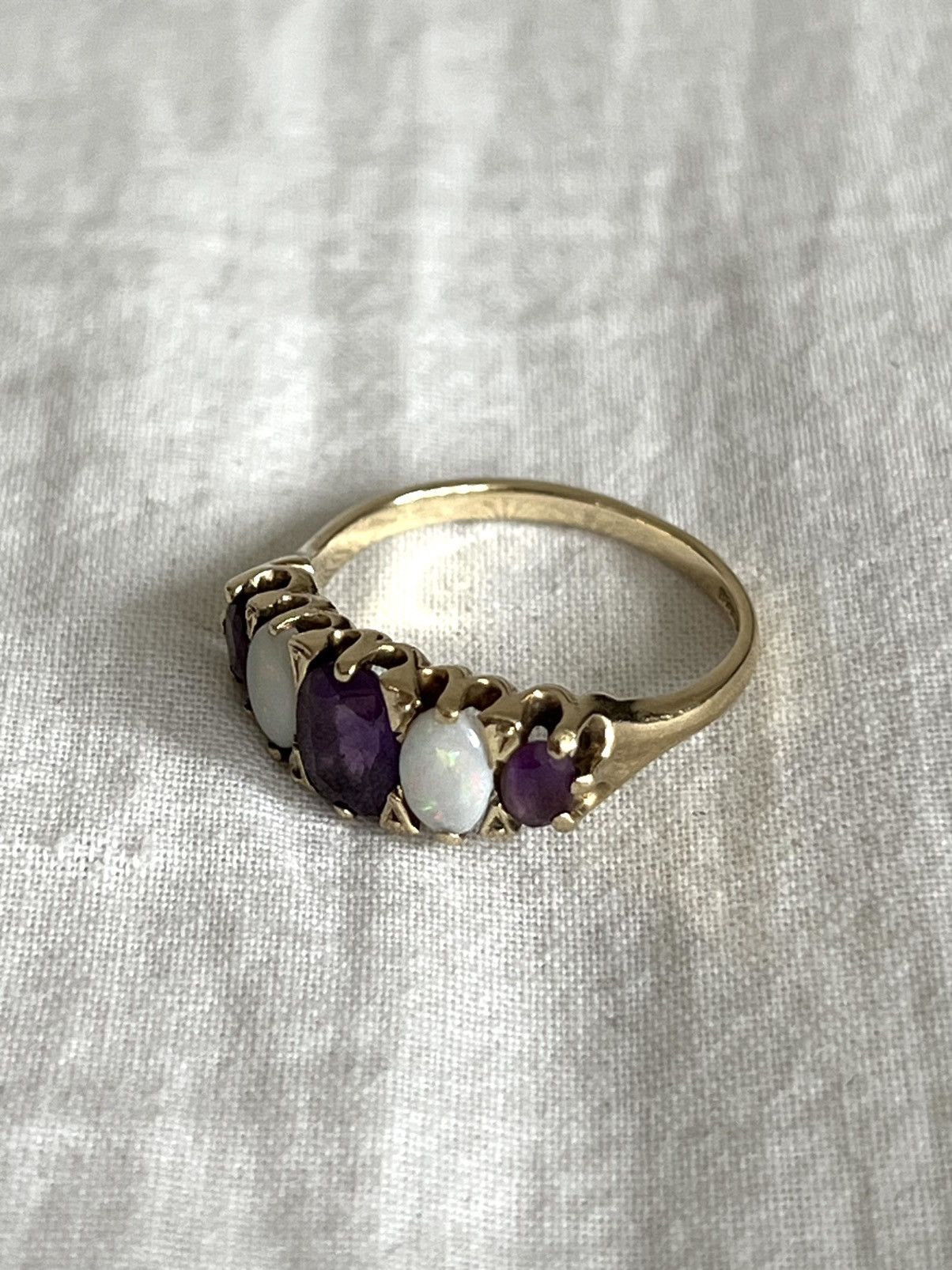 Vintage Gold Ring Amethyst Opal Size ONE SIZE - 5 Thumbnail