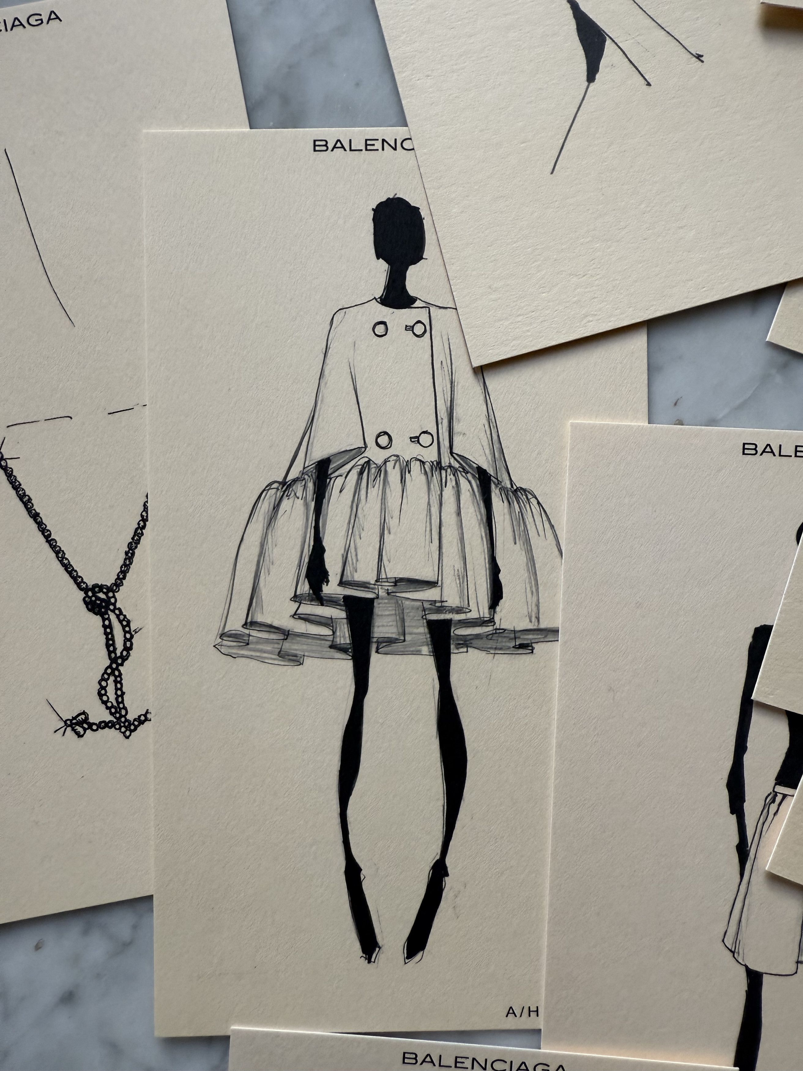 Balenciaga Balenciaga Fashion Booklet Edition -double face pictures Size ONE SIZE - 8 Thumbnail
