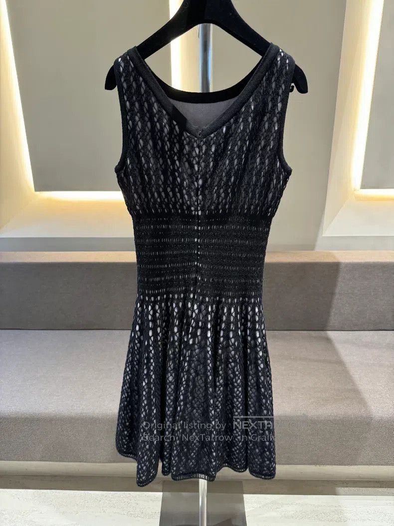 Alaia Alaia Sleeveless Knit Dress with Pleated Design Size S / US 4 / IT 40 - 2 Thumbnail