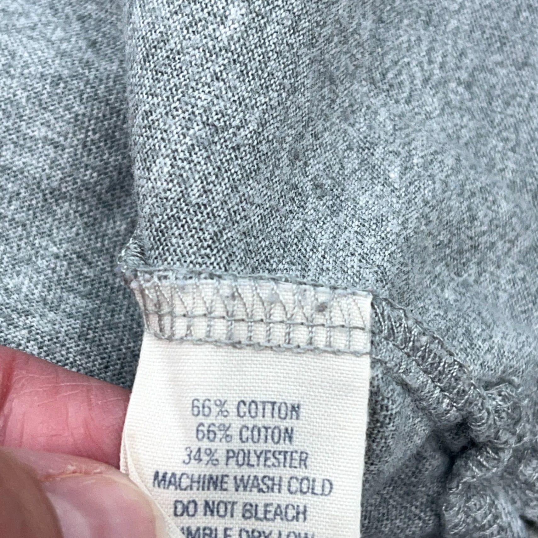 American Eagle Outfitters VINTAGE American Eagle Outfitters Shirt Men L Gray Raglan Tee 2000s AEO Outfitters Styles Size US L / EU 52-54 / 3 - 5 Thumbnail