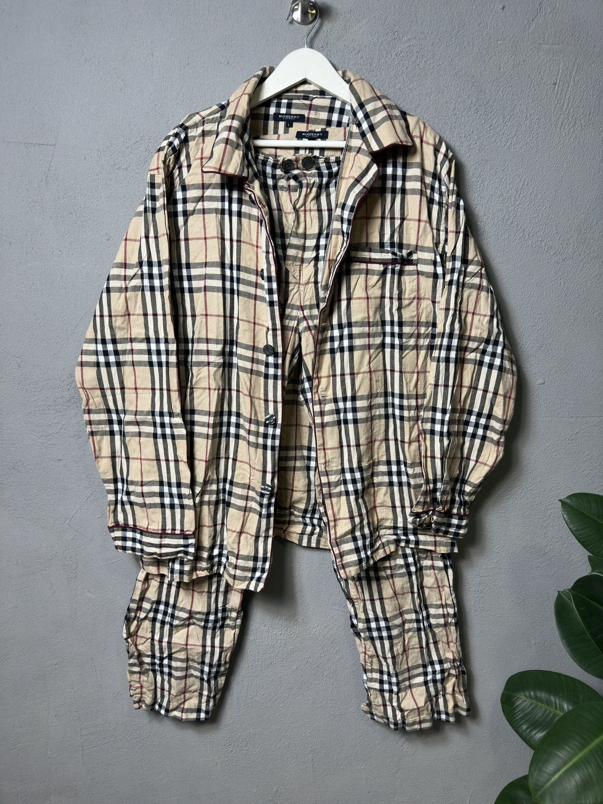 Burberry Vintage Burberry One Set Pajamas Nova Check Size ONE SIZE - 1 Thumbnail