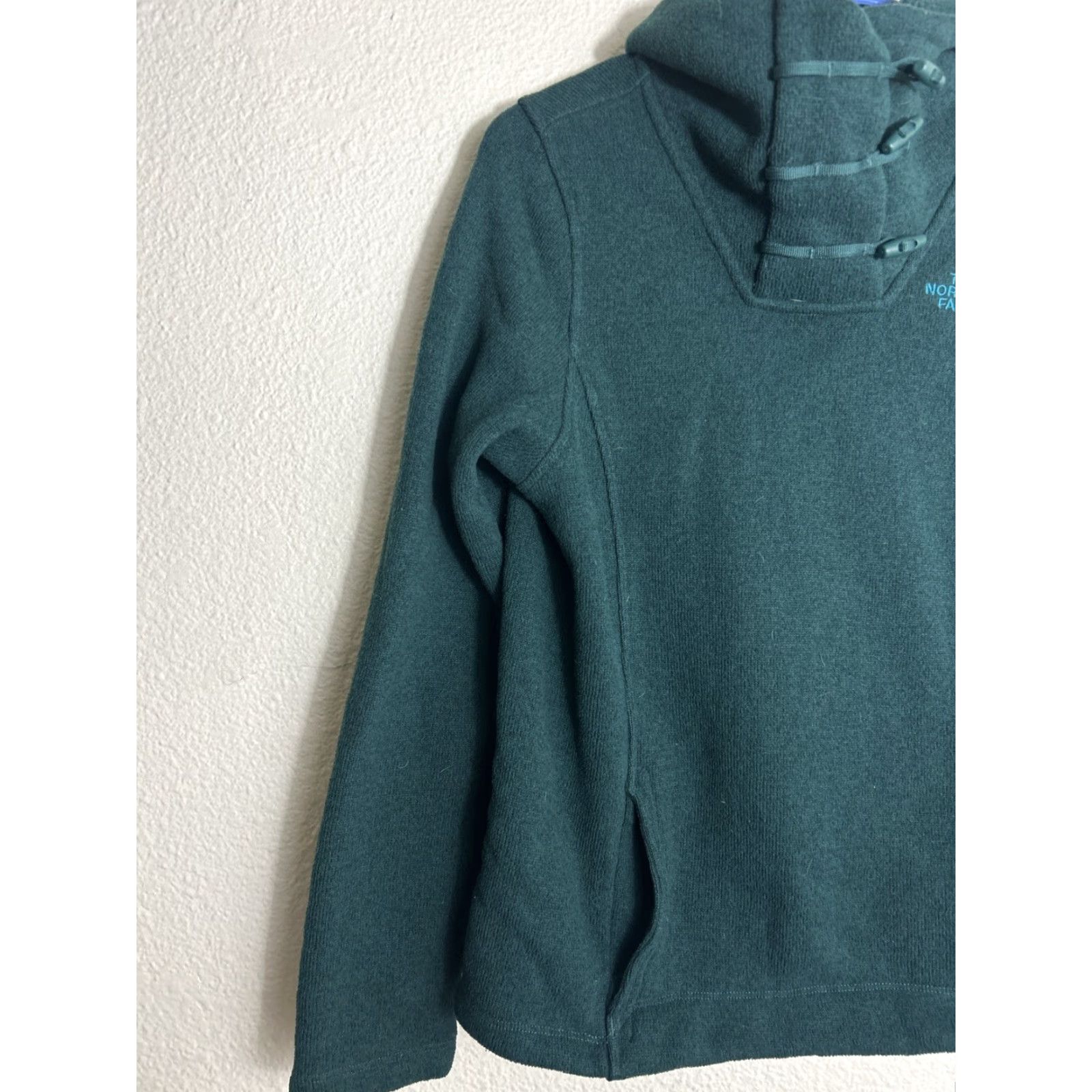 The North Face The North Face Crescent Sunset Hoodie Womens Small Green Button Pullover Size S / US 4 / IT 40 - 2 Thumbnail