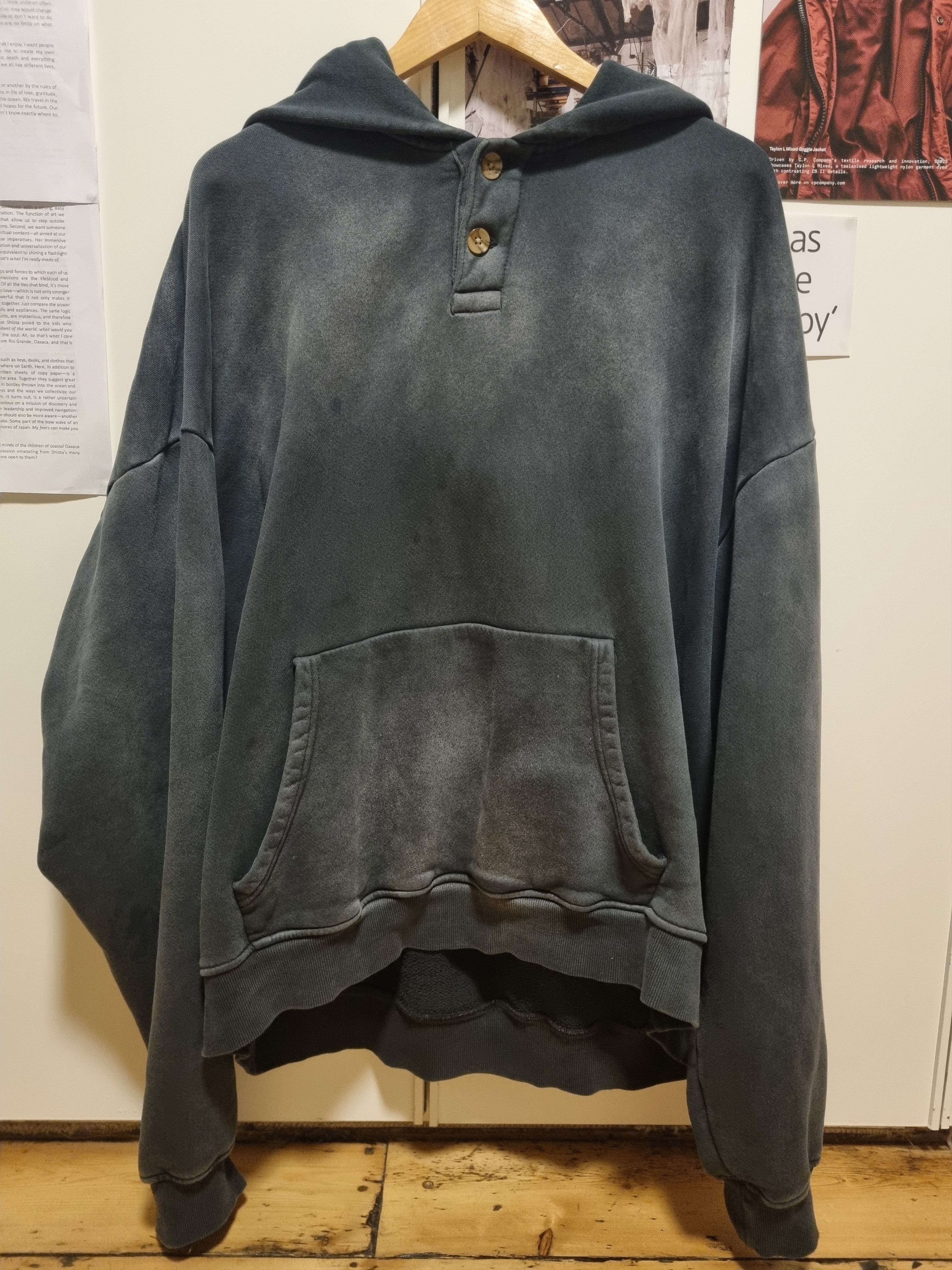 Elwood Vintage Faded Hoodie Size US XL / EU 56 / 4 - 4 Thumbnail