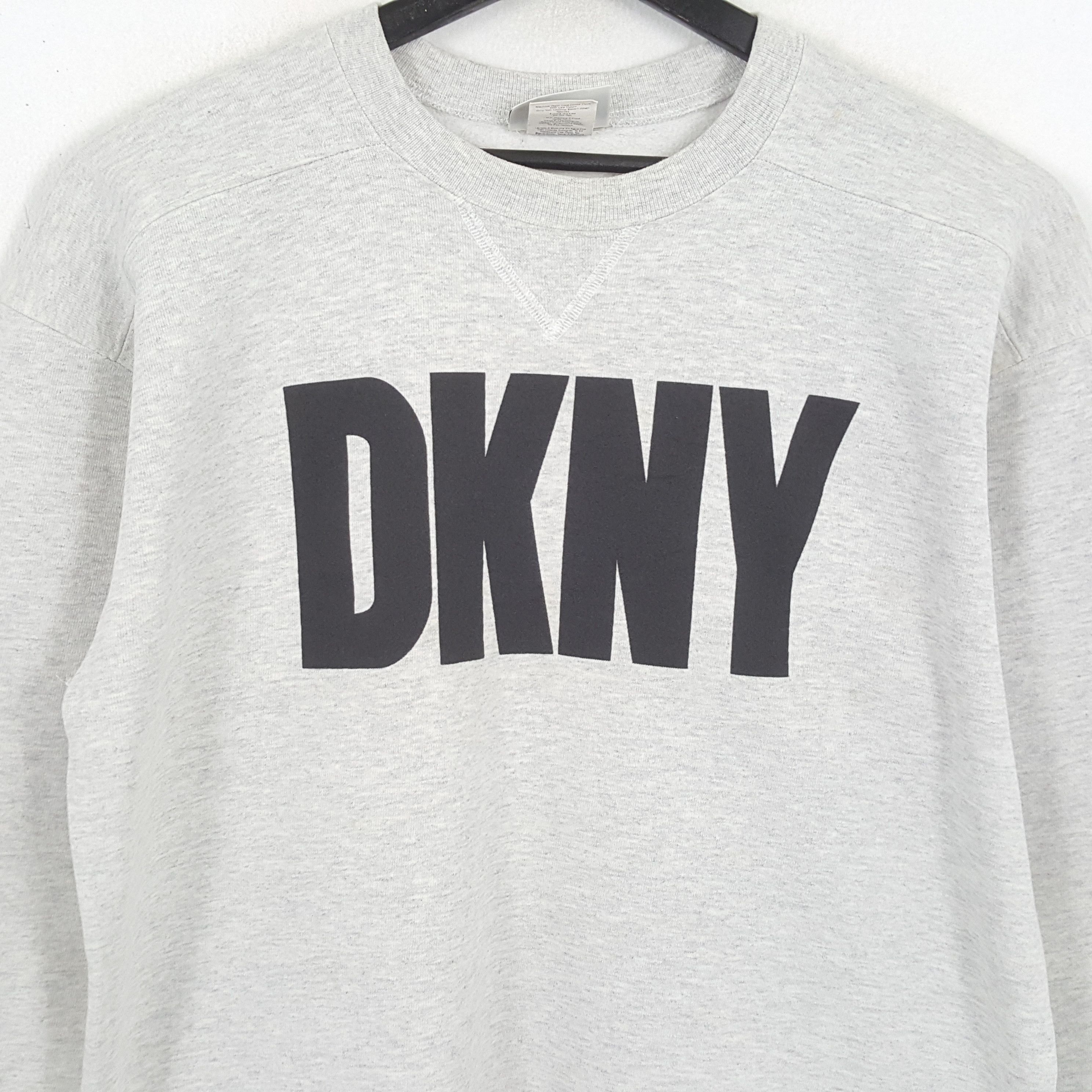 DKNY × Vintage DKNY JEANS Center Spellout Design Sweatshirt Size US L / EU 52-54 / 3 - 2 Thumbnail