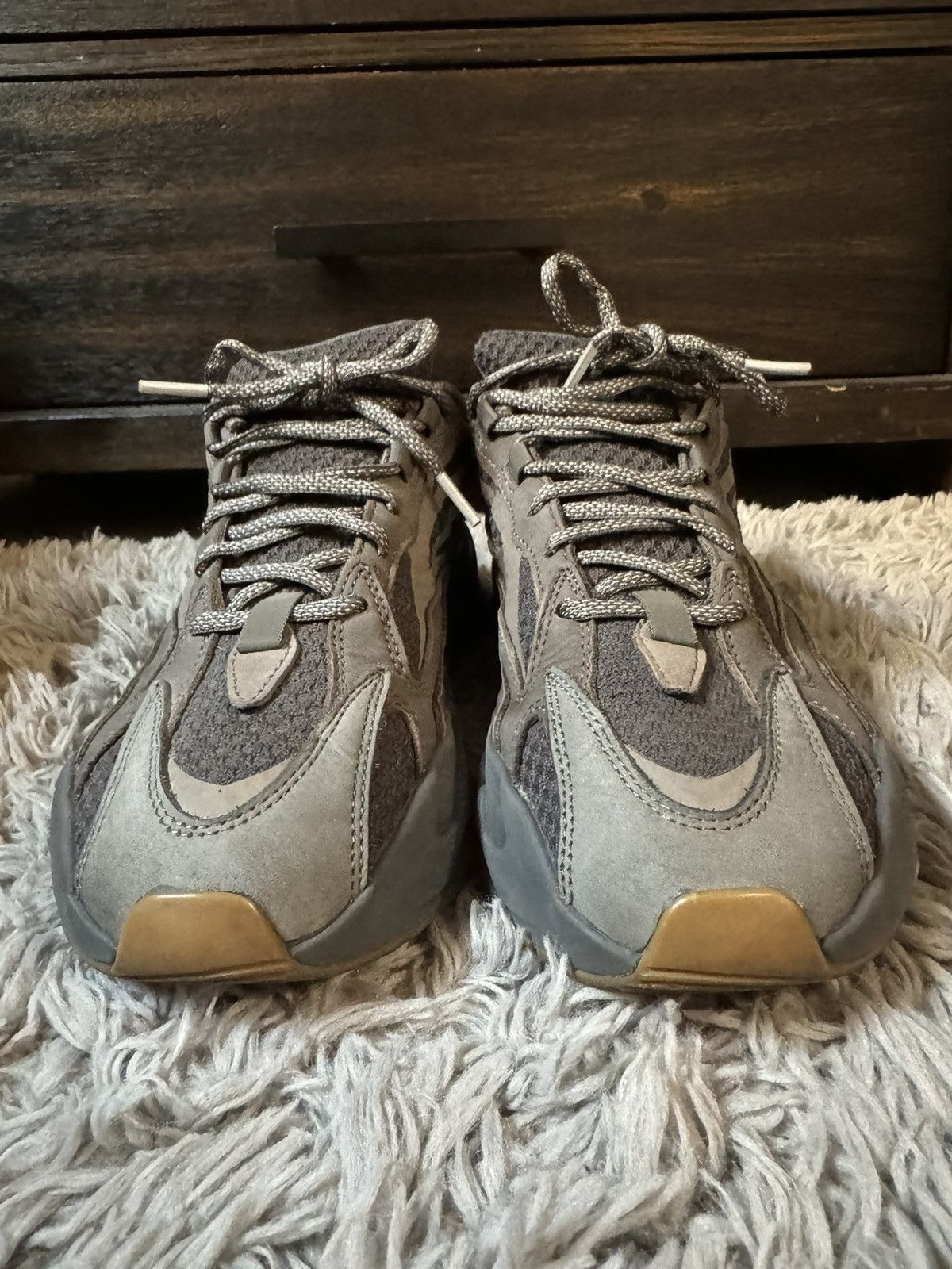 Adidas × Kanye West × Yeezy Adidas Yeezy Boost 700 V2 Geode Size US 9.5 / EU 42-43 - 6 Thumbnail