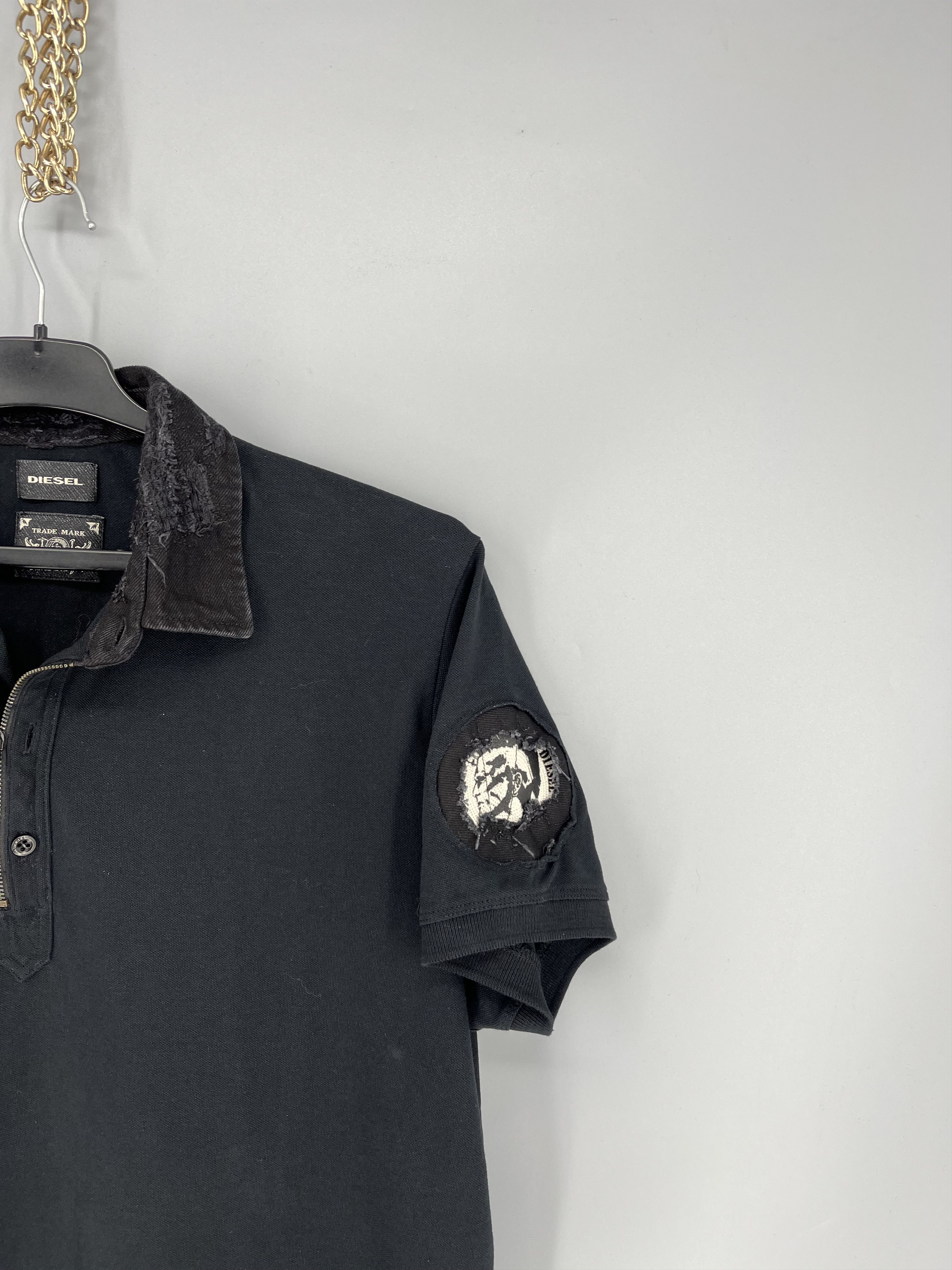 Diesel 1 / 6 Y2K 00s DIESEL Distressed Denim Color Zip Polo Size US XL / EU 56 / 4 - 5 Thumbnail