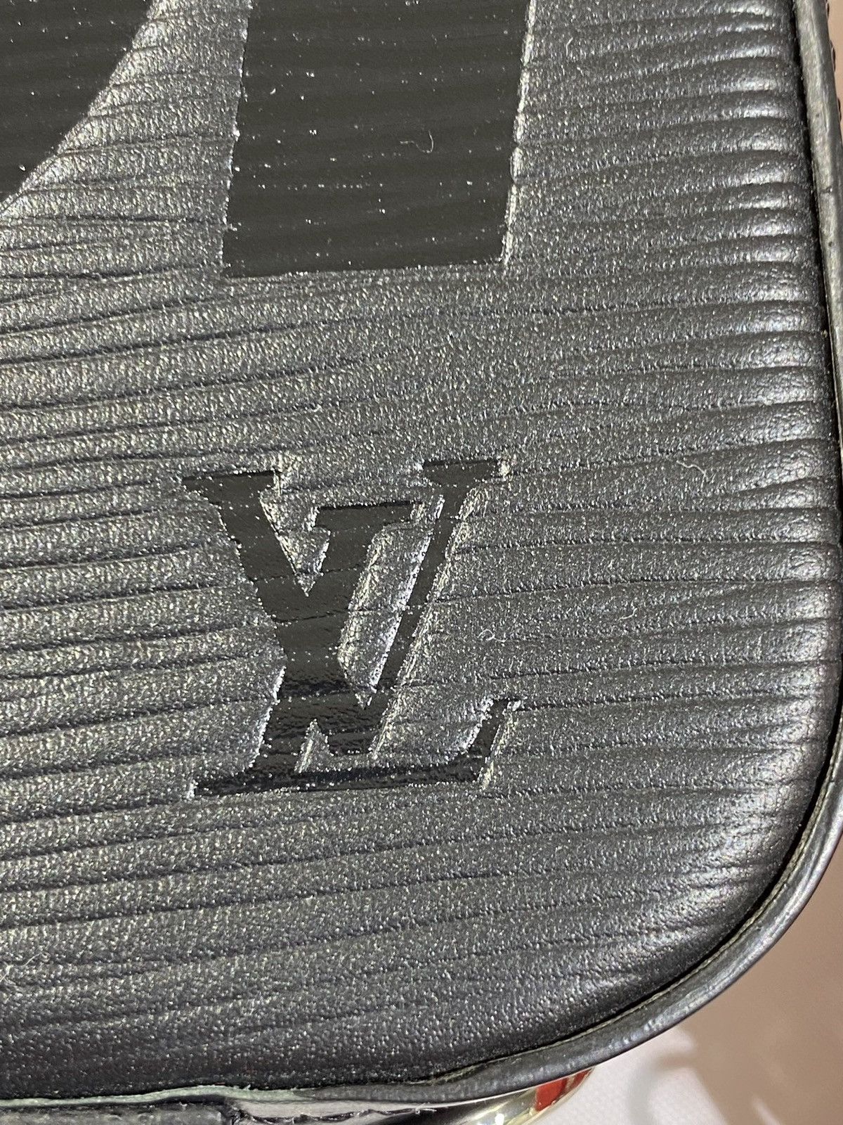 Louis Vuitton × Supreme Louis Vuitton X SUPREME 1 OF 1 Sample Unreleased Hand Clutch Size ONE SIZE - 8 Thumbnail