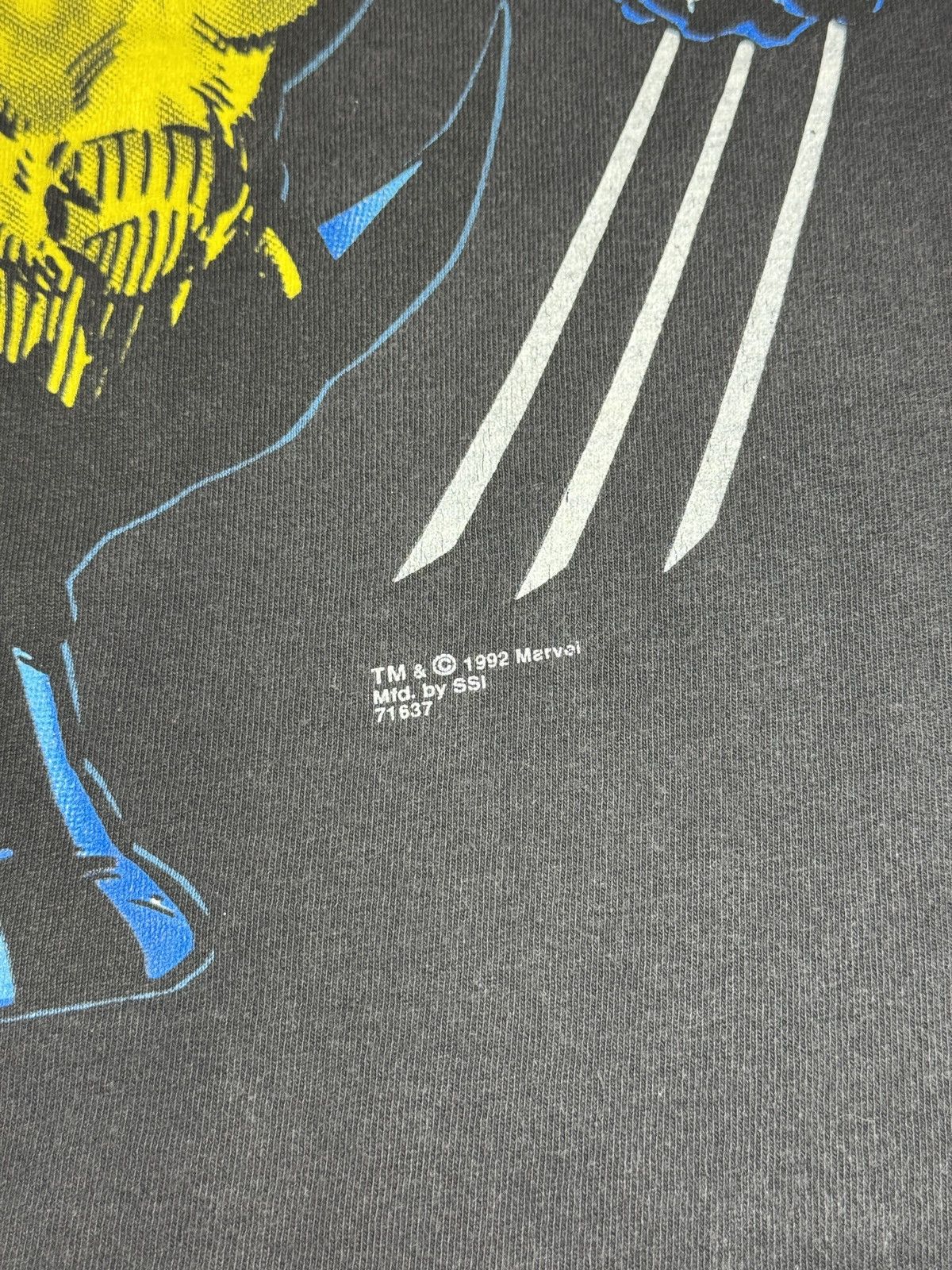 Marvel Comics × Vintage Vintage 90s Wolverine Graphic Marvel X Men Comics T Shirt Size US L / EU 52-54 / 3 - 3 Thumbnail