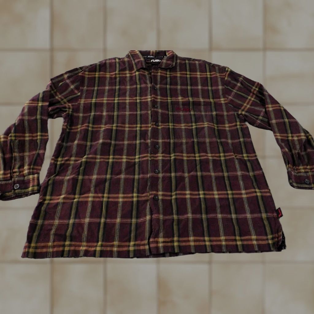 Fubu FUBU Shirt Men L Red Plaid Button-Up 90s Vintage Long Sleeve Cotton Knit Embroidered Collar Down Size US L / EU 52-54 / 3 - 1 Thumbnail