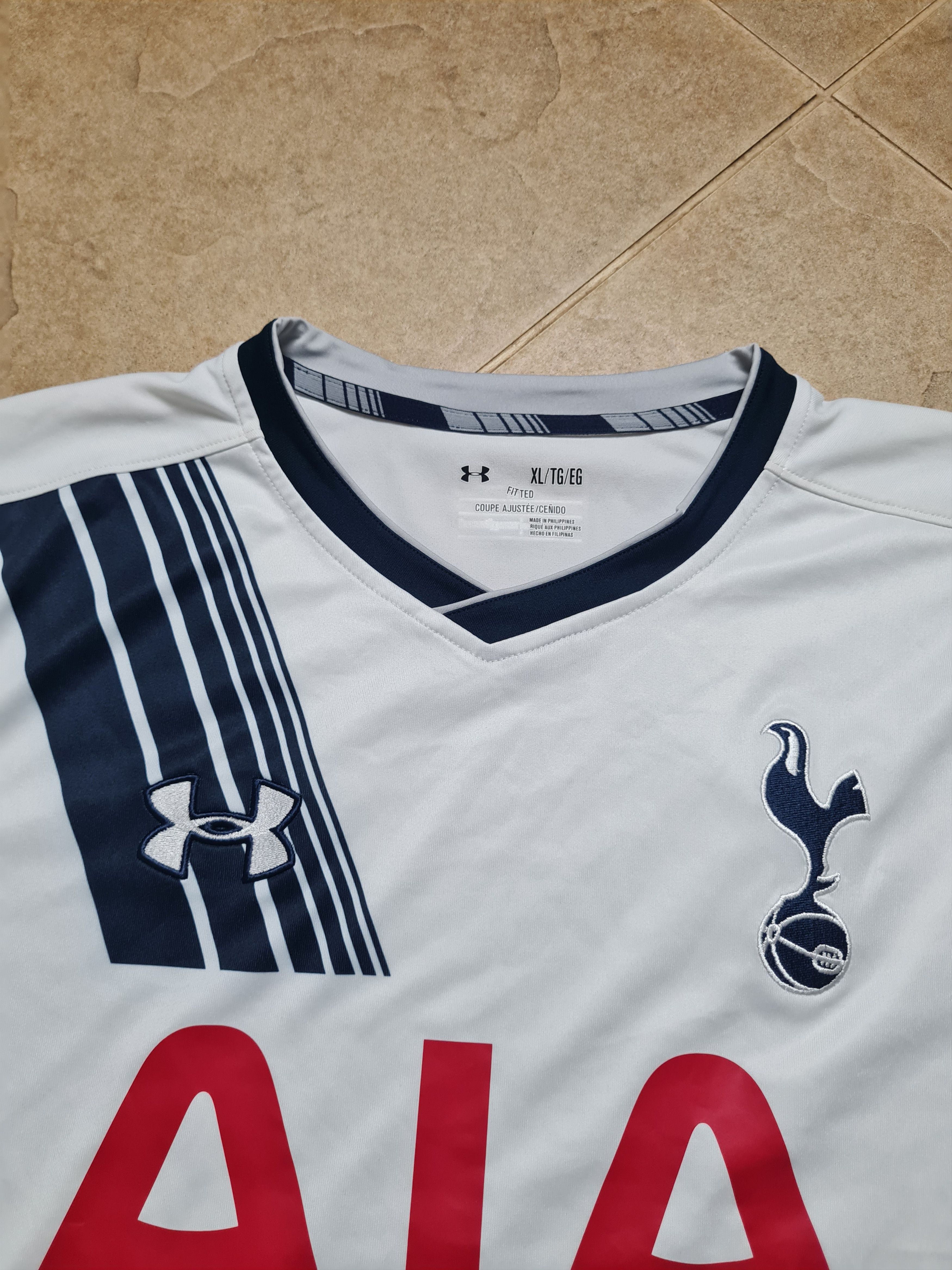 Under Armour TOTTENHAM UNDER ARMOUR 2015/2016 FOOTBALL HOME JERSEY XL Size US XL / EU 56 / 4 - 7 Thumbnail