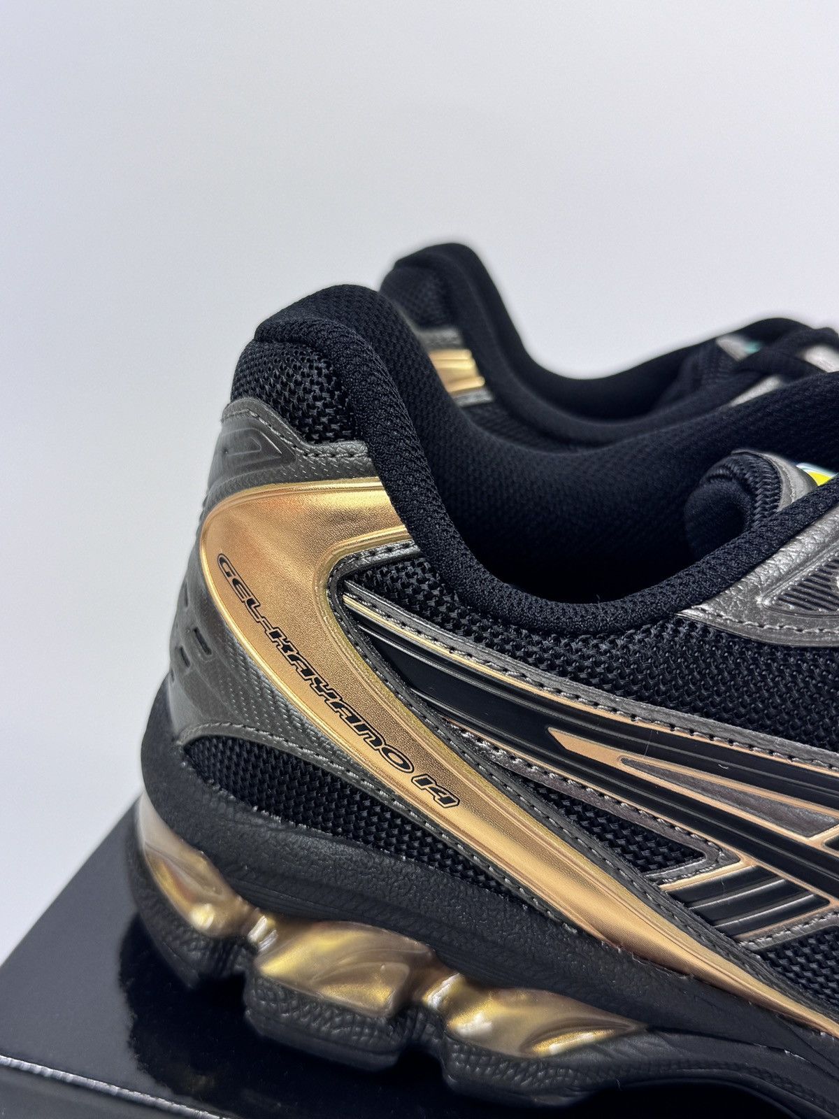 Asics x SENNA LOTUS GEL KAYANO 14 SNEAKERS Size US 11 / EU 44 - 3 Thumbnail