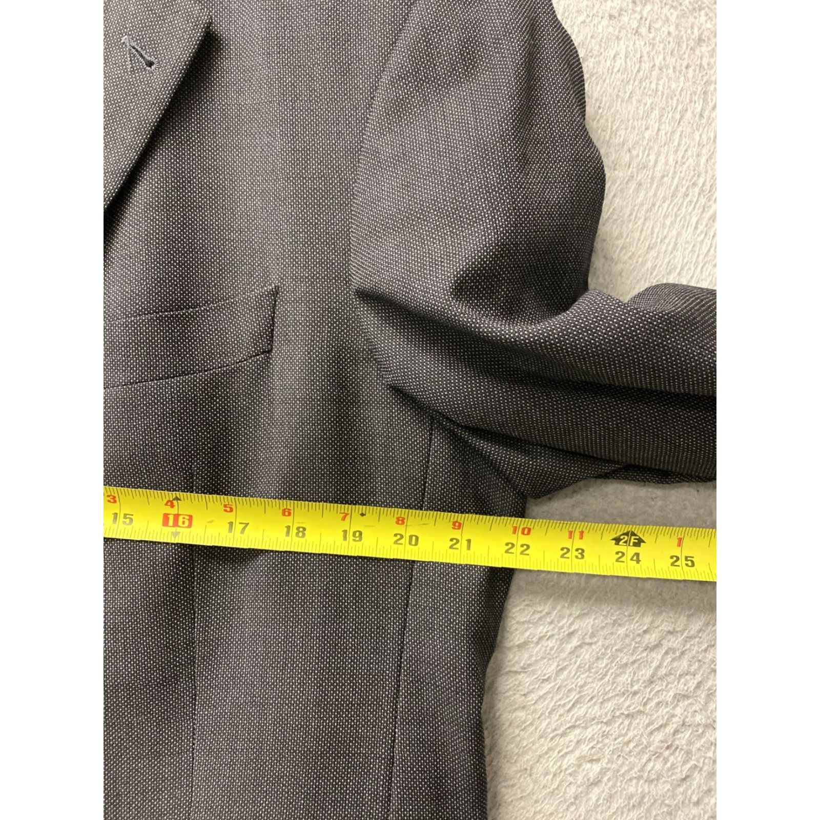 Hugo Boss VINTAGE HUGO BOSS Men’s Blazer Solid Gray 3-Button 42L Formal Casual Size 42R - 3 Thumbnail