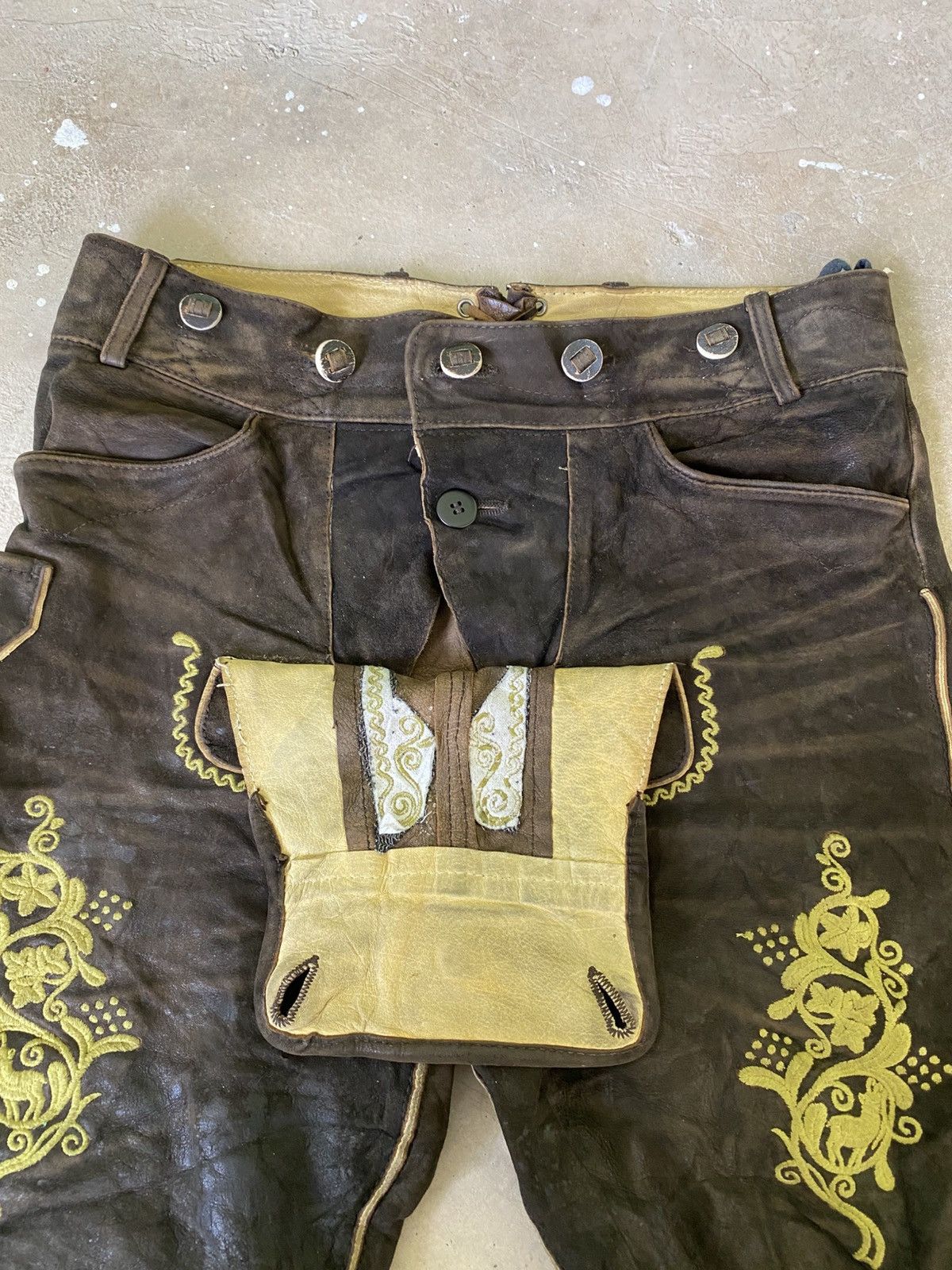 Vintage Vintage Almsach Embroidered Leather Lederhosen Size US 32 / EU 48 - 5 Thumbnail