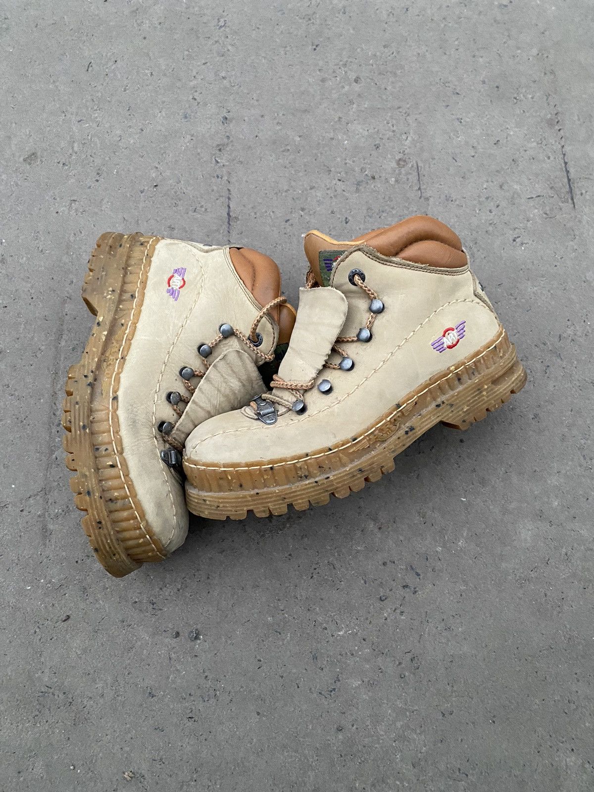 If Six Was Nine Vintage 2000s The Art Company Y2K Festival Platform Boots Size US 7 / EU 40 - 5 Thumbnail