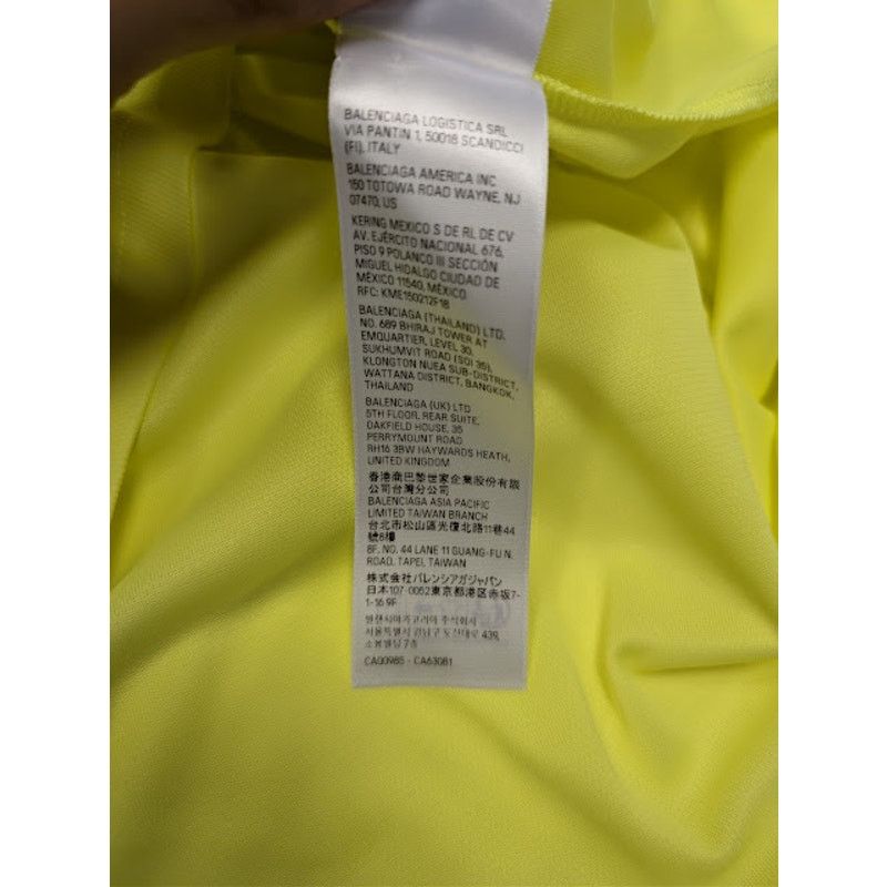 Balenciaga o1rshd1 Soccer Fluo Paris Tech Jersey T-Shirt in Fluo Yellow Size US L / EU 52-54 / 3 - 22 Thumbnail