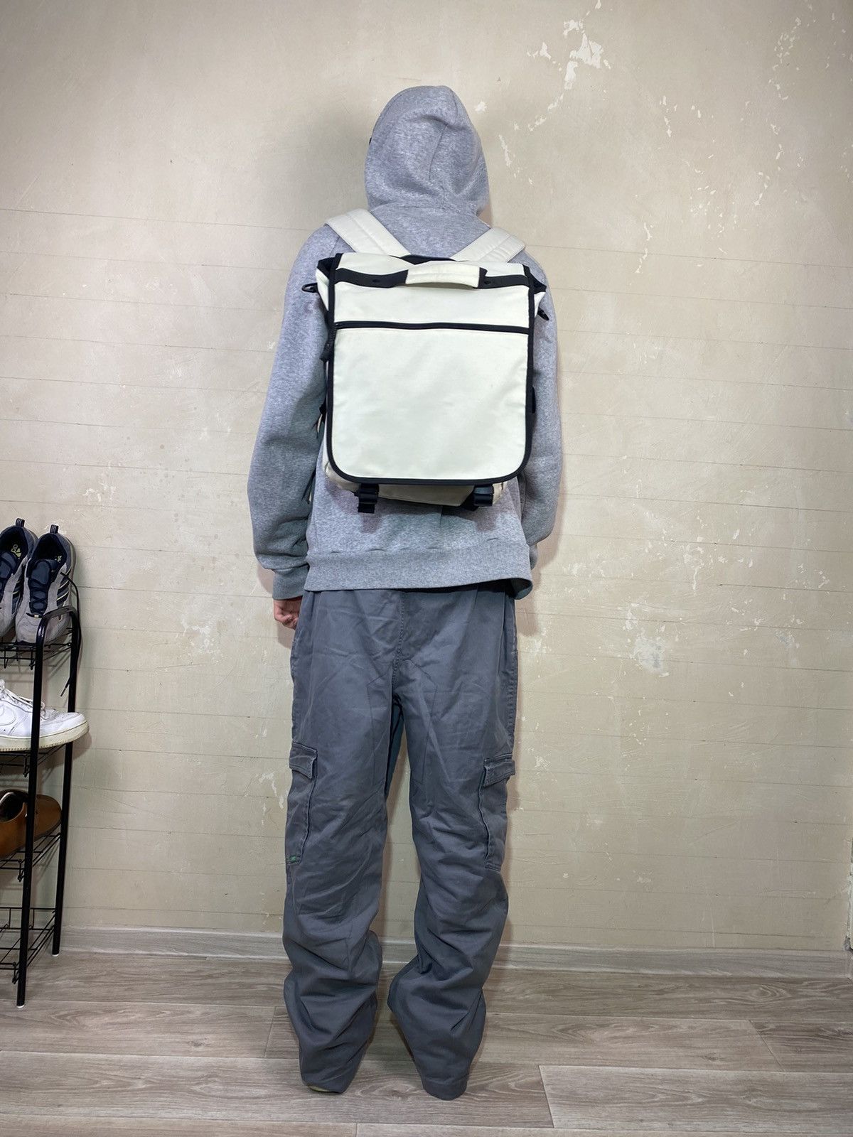 Gap × Vintage Vintage Gorpcore GAP Messenger Backpack Y2K Japanese bag Size ONE SIZE - 4 Thumbnail