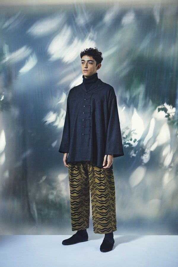 Sasquatchfabrix Sasquatchfabrix AW18 Black Turtleneck Elastic Sweater Size US S / EU 44-46 / 1 - 1 Thumbnail