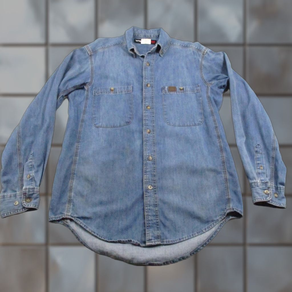 Wrangler VINTAGE Wrangler Riggs Workwear Shirt Mens Medium Blue Denim Button Up Long Sleeve Size US XL / EU 56 / 4 - 1 Thumbnail