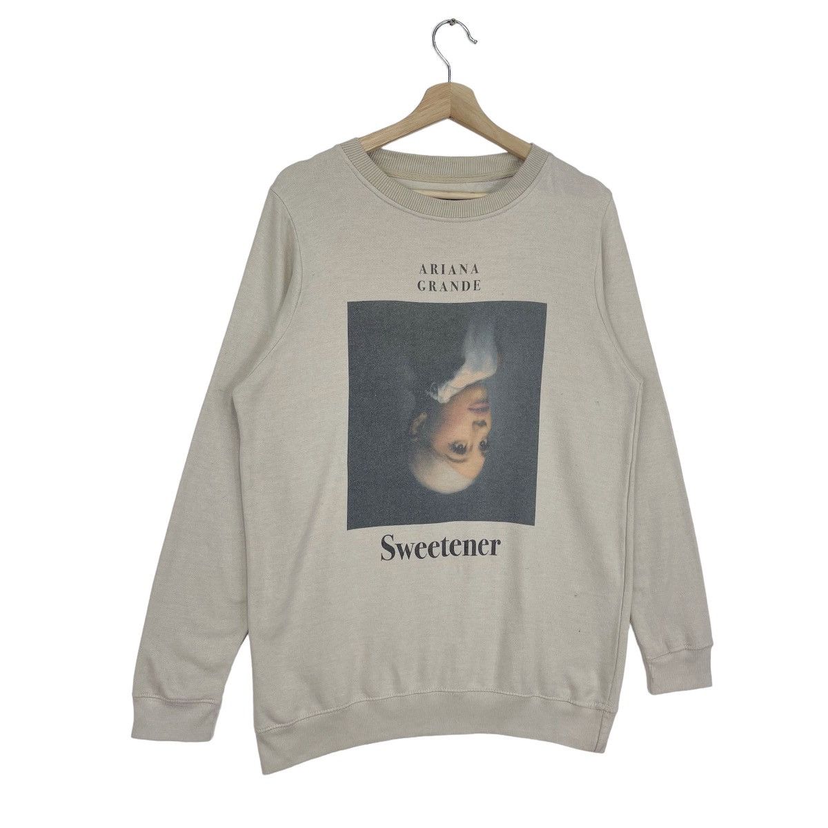 Band Tees × Other Ariana Grande Sweetener Sweatshirt Size US M / EU 48-50 / 2 - 3 Thumbnail