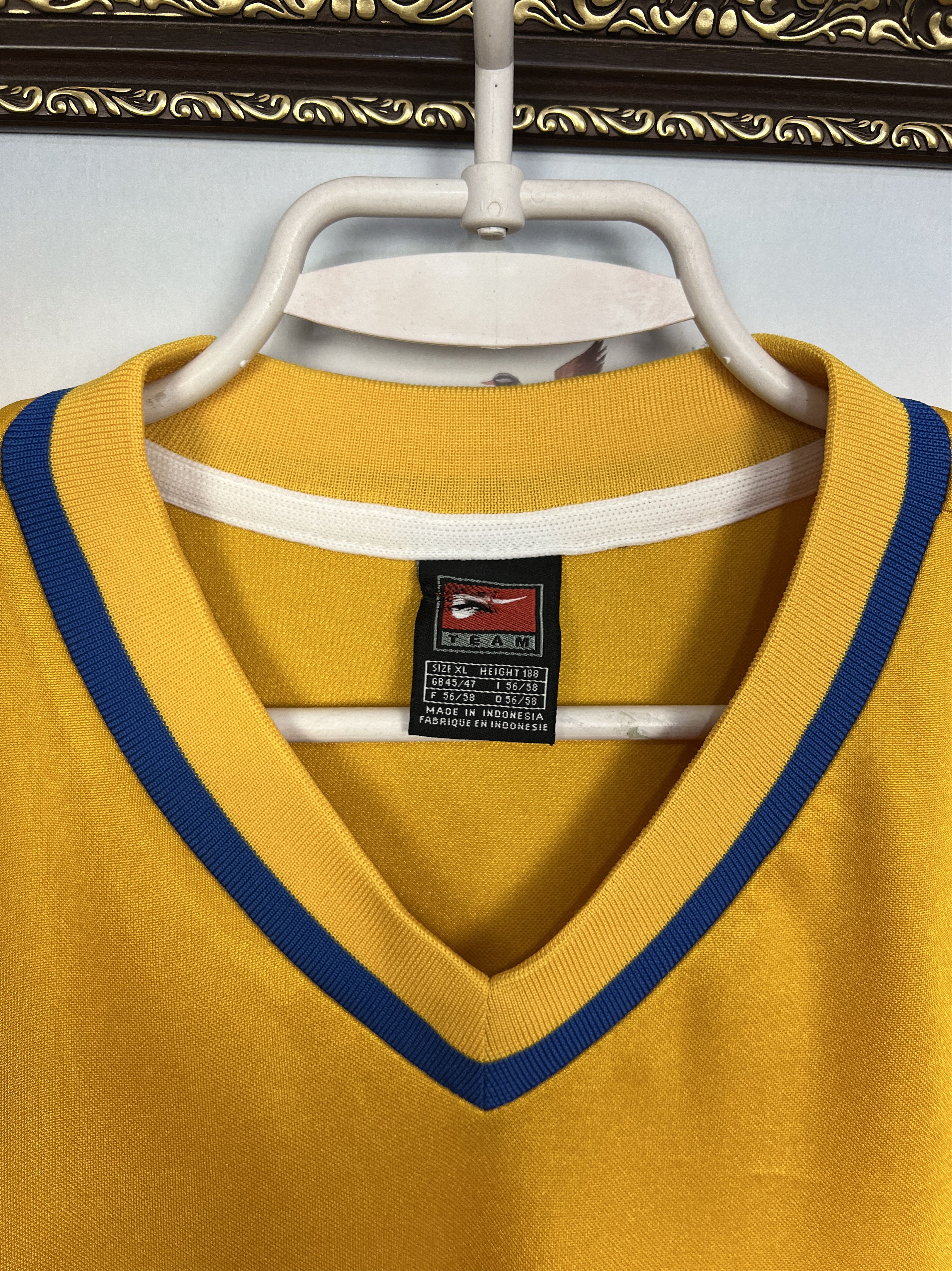 Nike Vintage 90's Nike Football Template Shirt Soccer Long Sleeve Size US XL / EU 56 / 4 - 6 Thumbnail