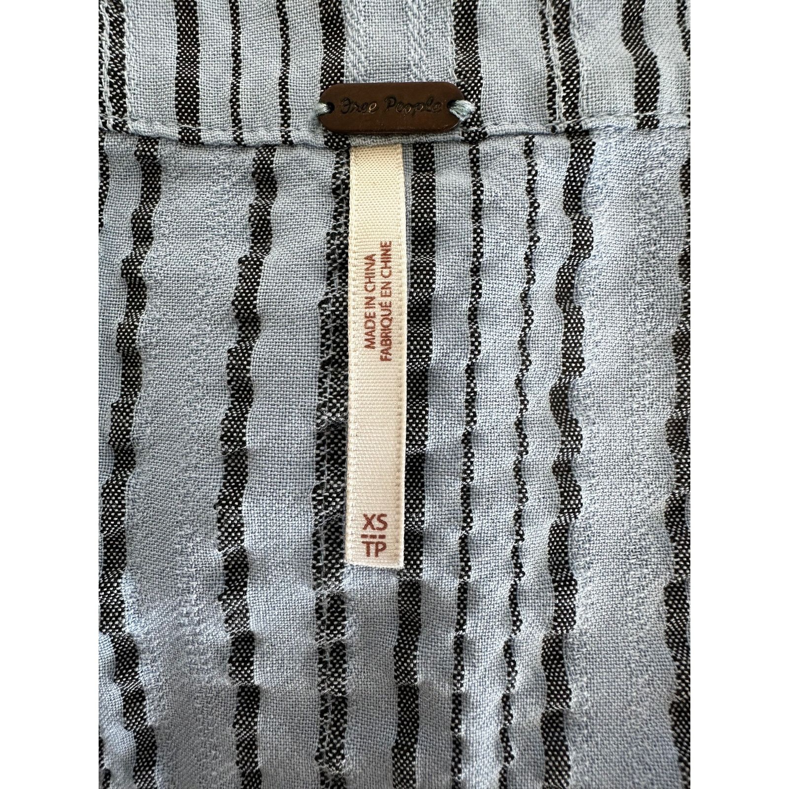Free People Free People Blue and Gray Stripped Oversized Blouse Sz XS Size XS / US 0-2 / IT 36-38 - 7 Thumbnail