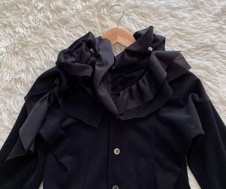 Comme des Garcons Comme Des Garcons Shirt collar deformed black Size S / US 4 / IT 40 - 3 Thumbnail