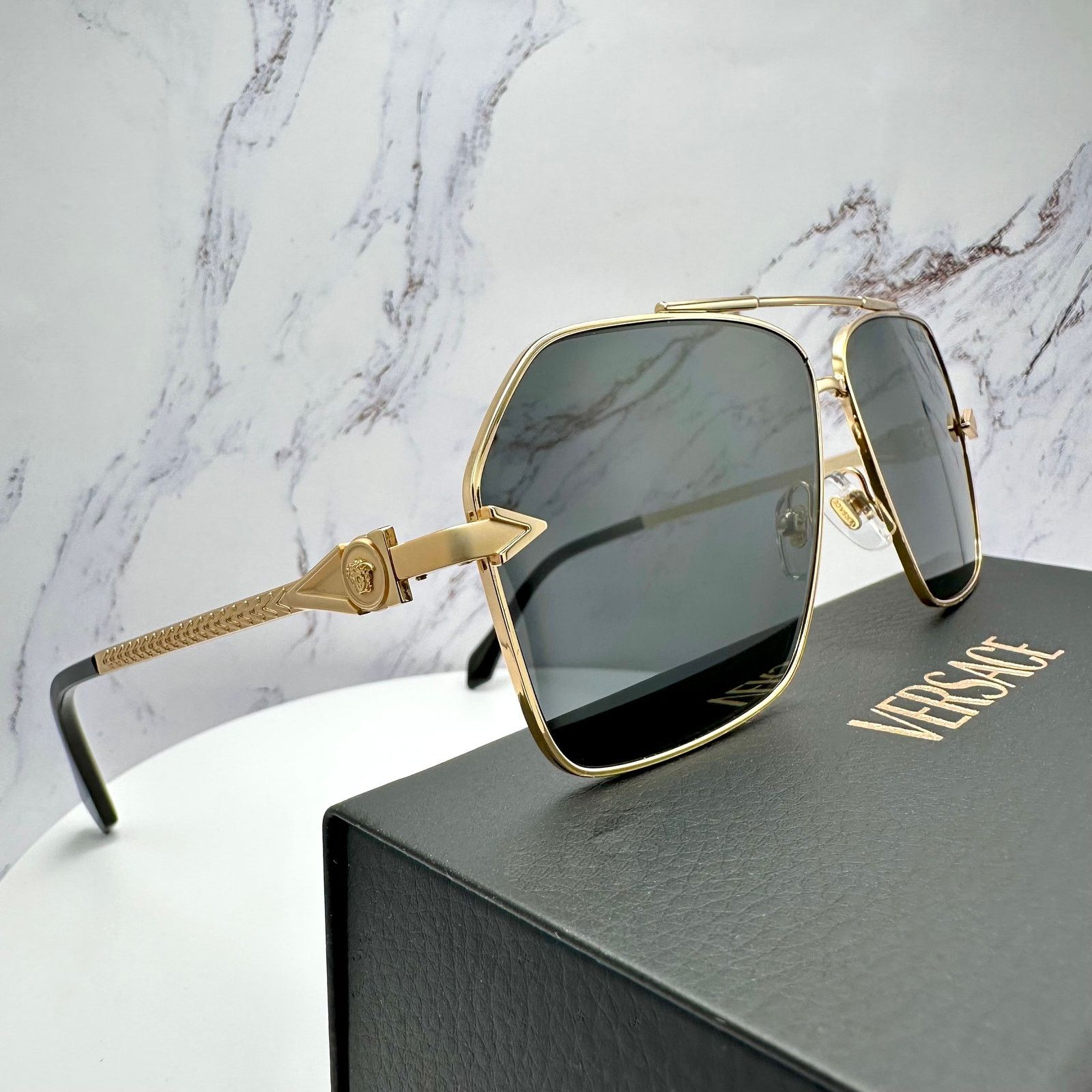 Versace New VERSACE Gold Metal Square Pilot Aviator Sunglasses Size ONE SIZE - 11 Thumbnail