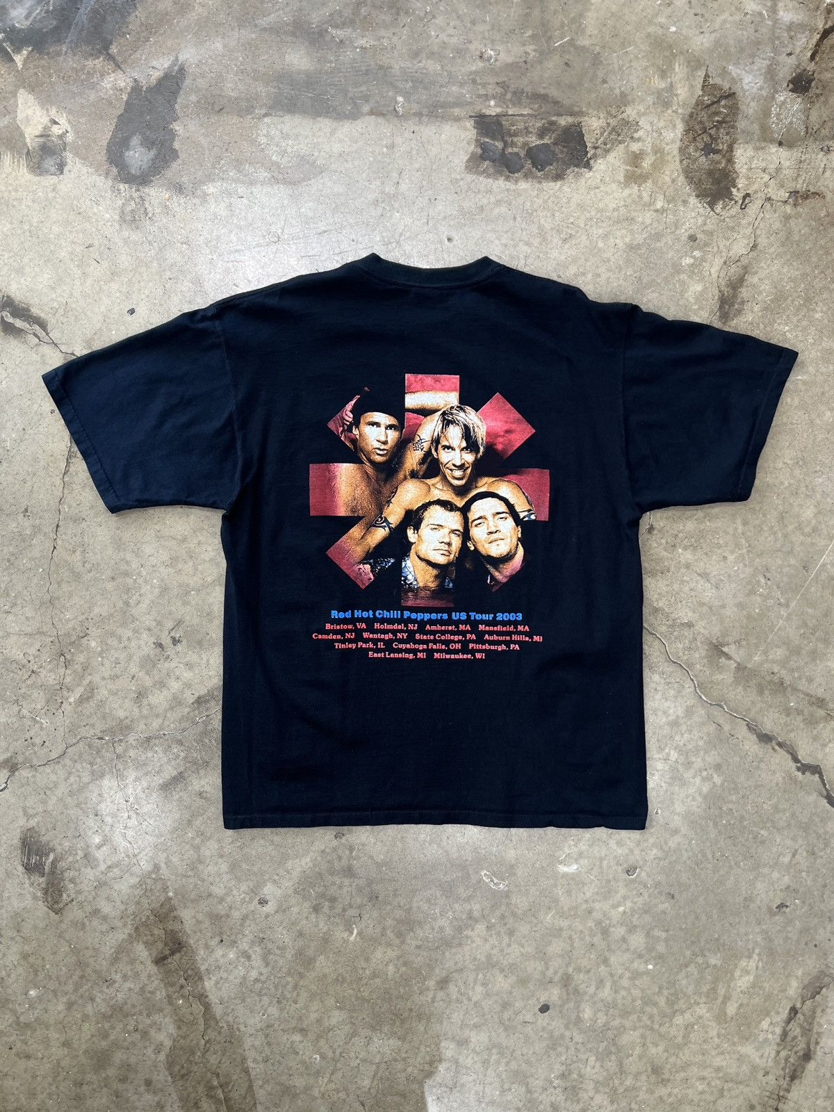 Band Tees Vintage 2003 Red Hot Chili Peppers Tour Band Boot Tee XL Size US XL / EU 56 / 4 - 2 Thumbnail