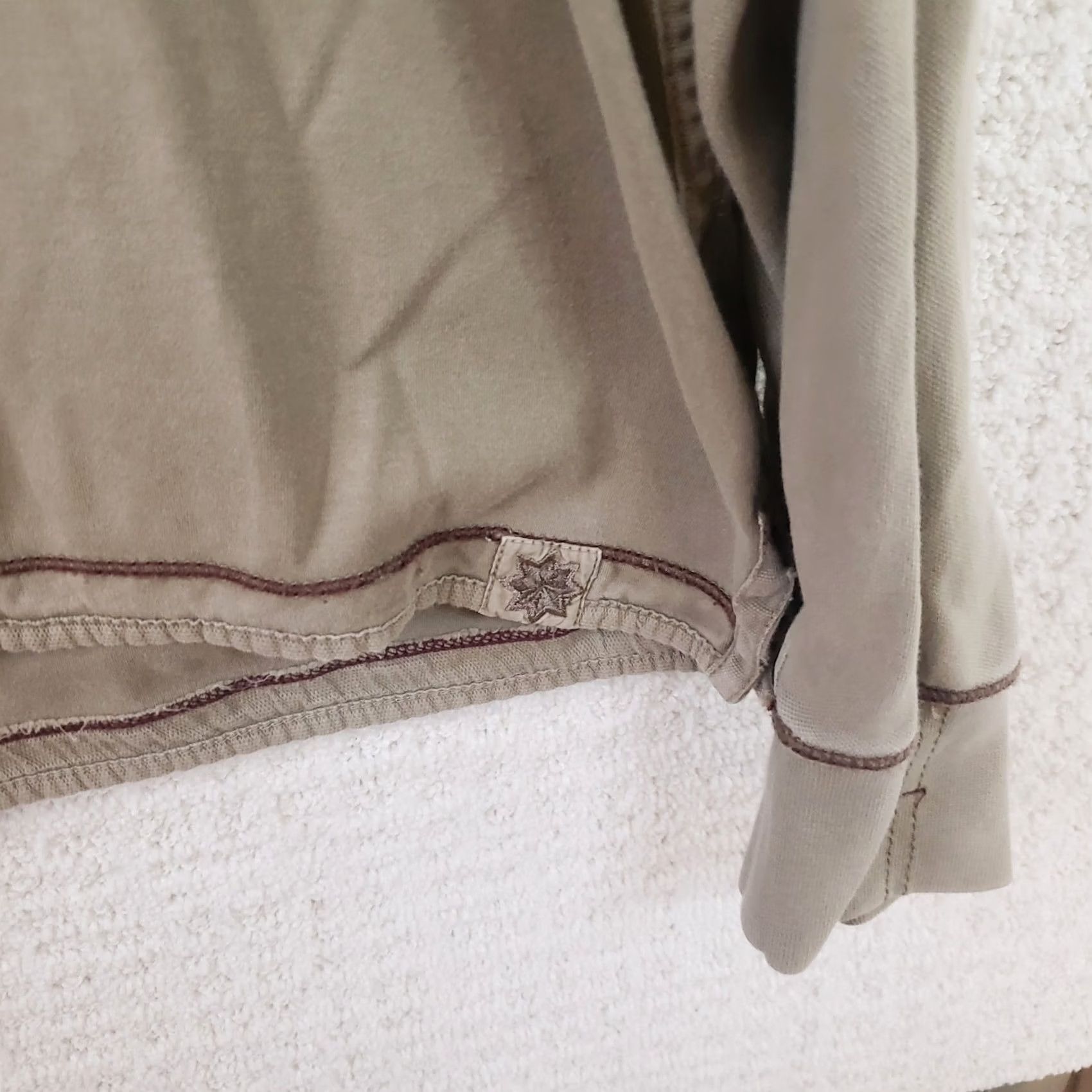 Vintage VINTAGE Thaddeus V-Neck Pullover Shirt Long Sleeve 2XL Beige Logo Knit Cotton Men Pullover Sports Kw 90s Size US XXL / EU 58 / 5 - 7 Thumbnail