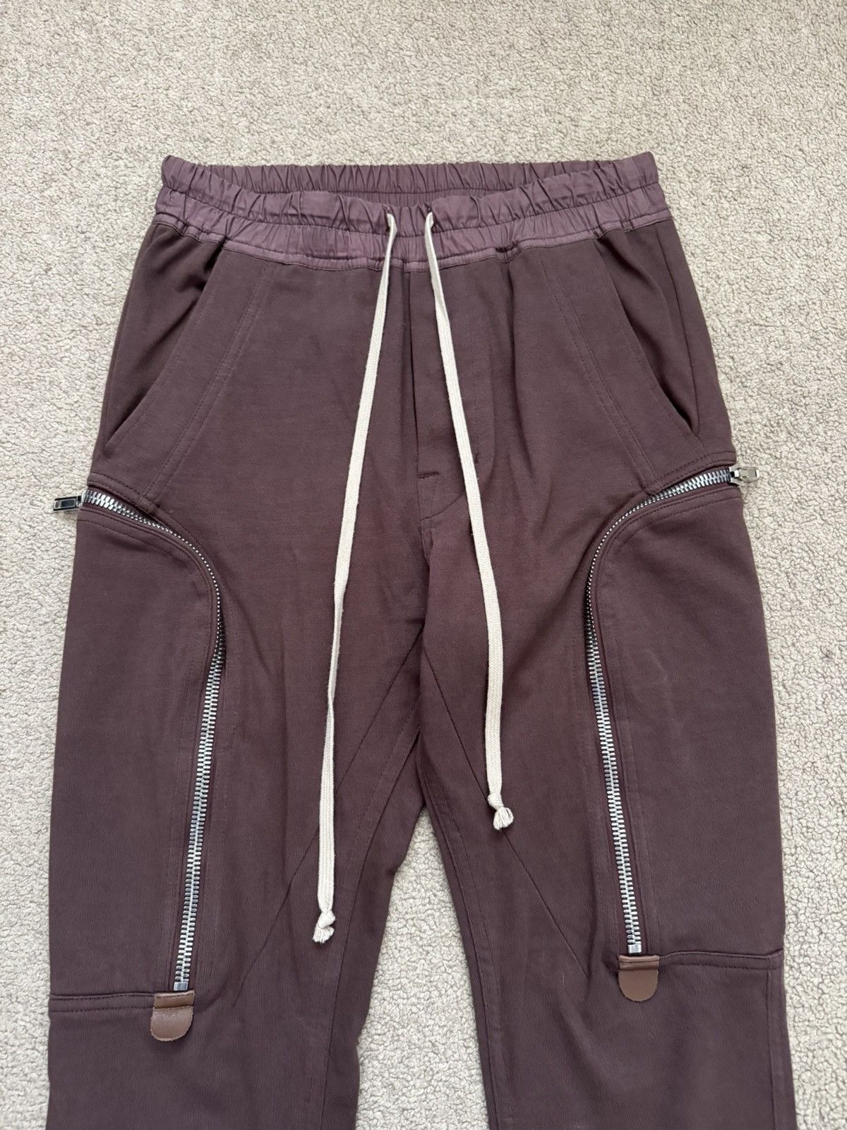 Rick Owens SS20 Rick Owens Mainline Blood Red Bauhaus Cargo Pants Size US 28 / EU 44 - 2 Thumbnail