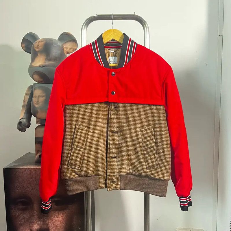 Burberry Burberry Red Casual Men's Jacket Size US M / EU 48-50 / 2 - 1 Thumbnail