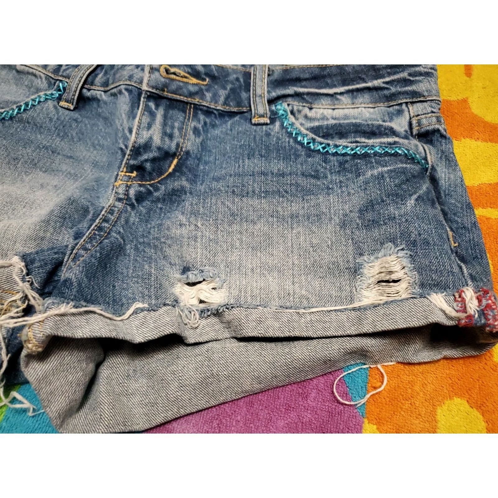 Vintage I Love H81 Embroidered Distressed Women's Jean Shorts Sz 25 Blue Cotton Button Shorts Juniors Women 2in Inseam Size 42" / US 20 - 7 Thumbnail