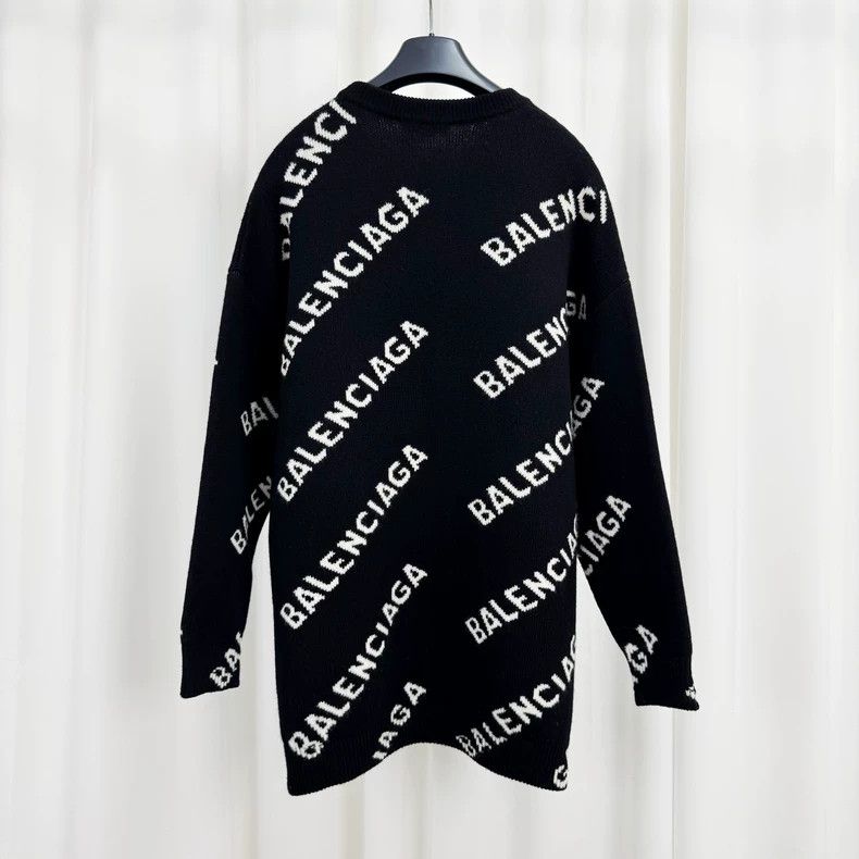 Balenciaga Balenciaga Black and white bullet screen full of knitted s Size US S / EU 44-46 / 1 - 2 Thumbnail